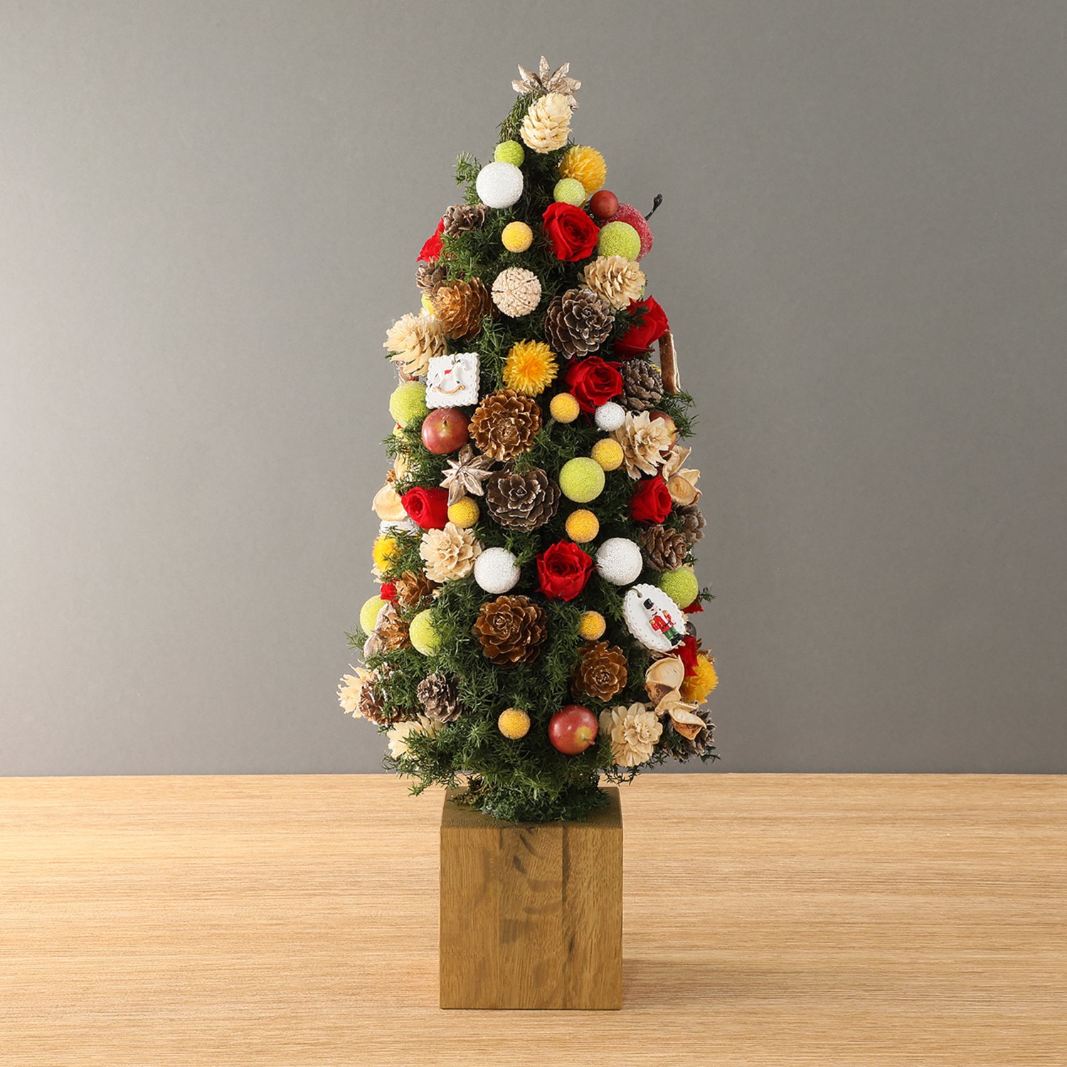 ＧＩＮＺＡ ＳＯＢＩ　ＦＬＯＷＥＲＳ プリザーブドフラワー クリスマスツリー大 “ネビュラ” 
