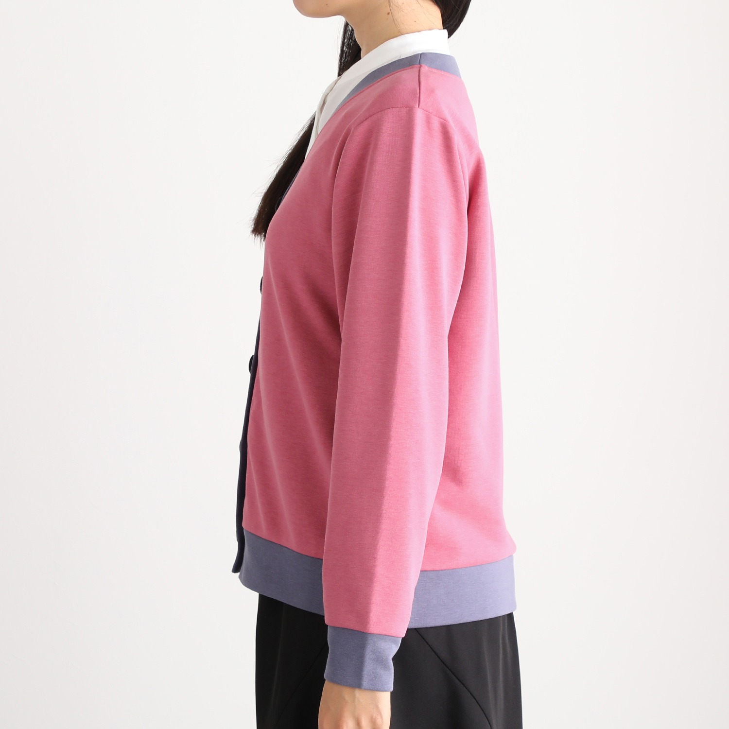 スカラー 裏毛 刺しゅうクルミボタン カーディガン