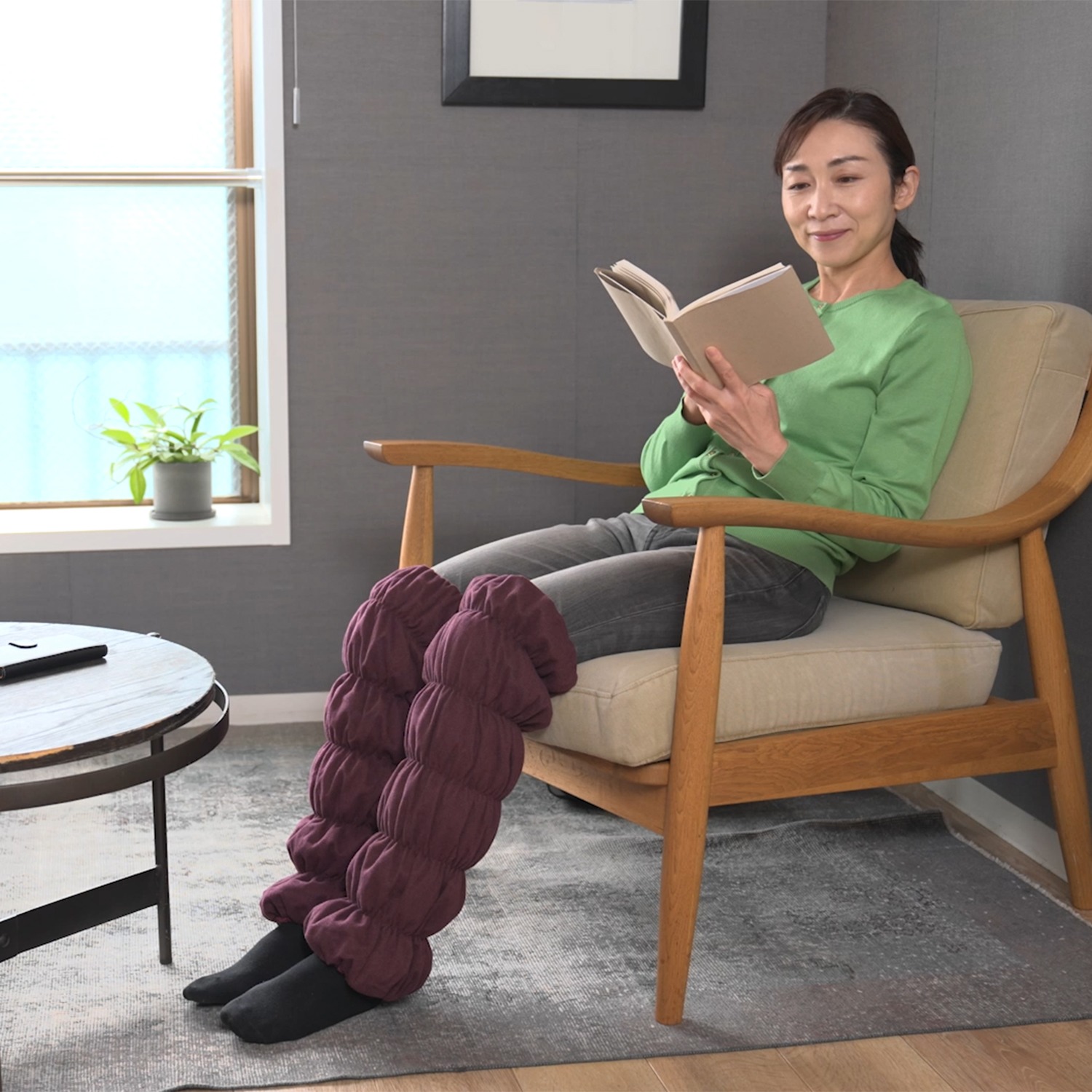 モノコト 全面中綿の三層構造で 暖かく、動きやすい！ あったか忍者 レッグウォーマー