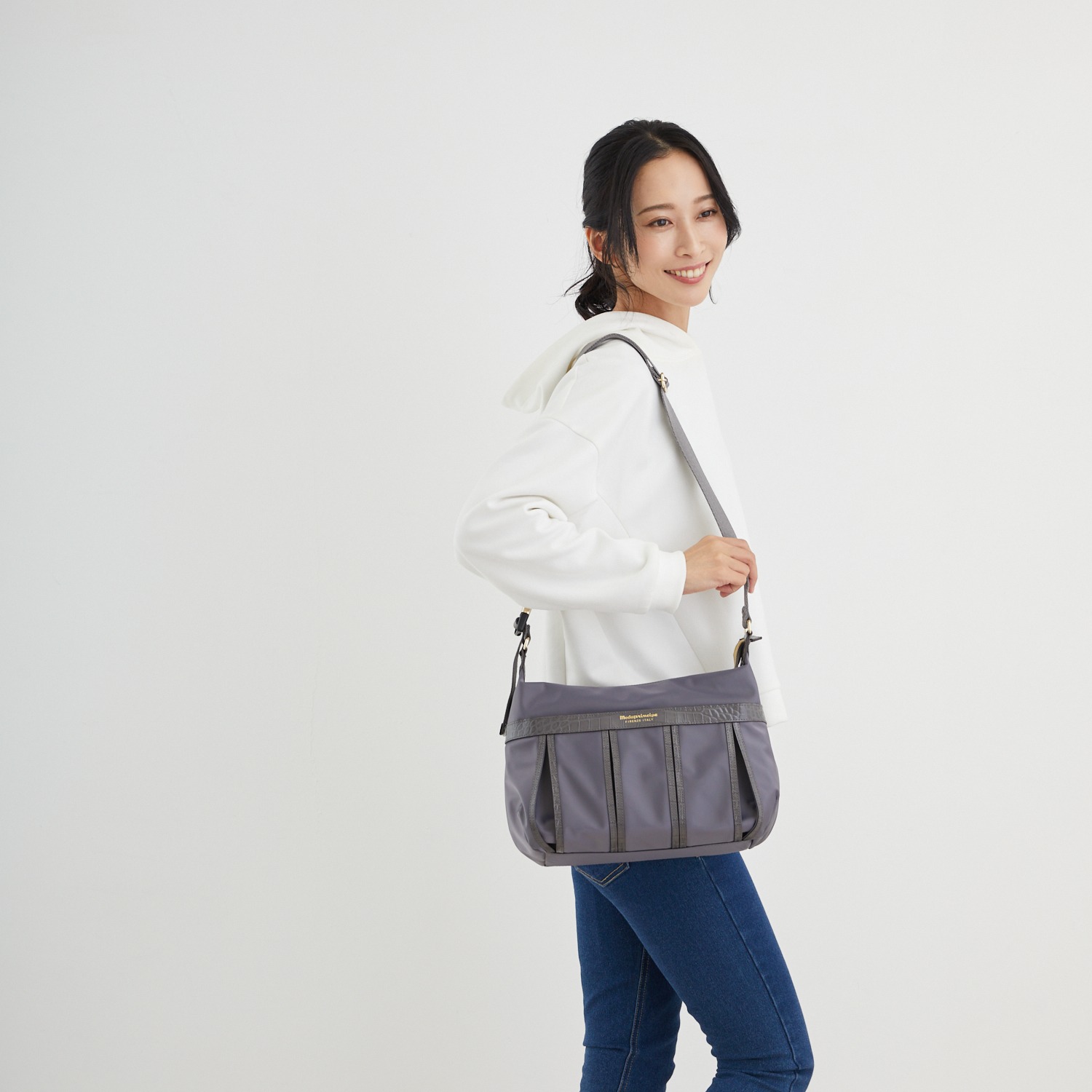 モーダプリンチペ はっ水 ナイロン＆レザーコンビ ショルダーバッグ