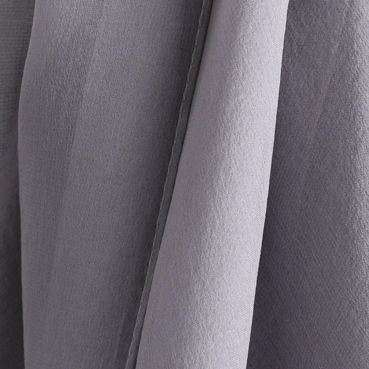 シルク１００％ フォーマルスカーフ