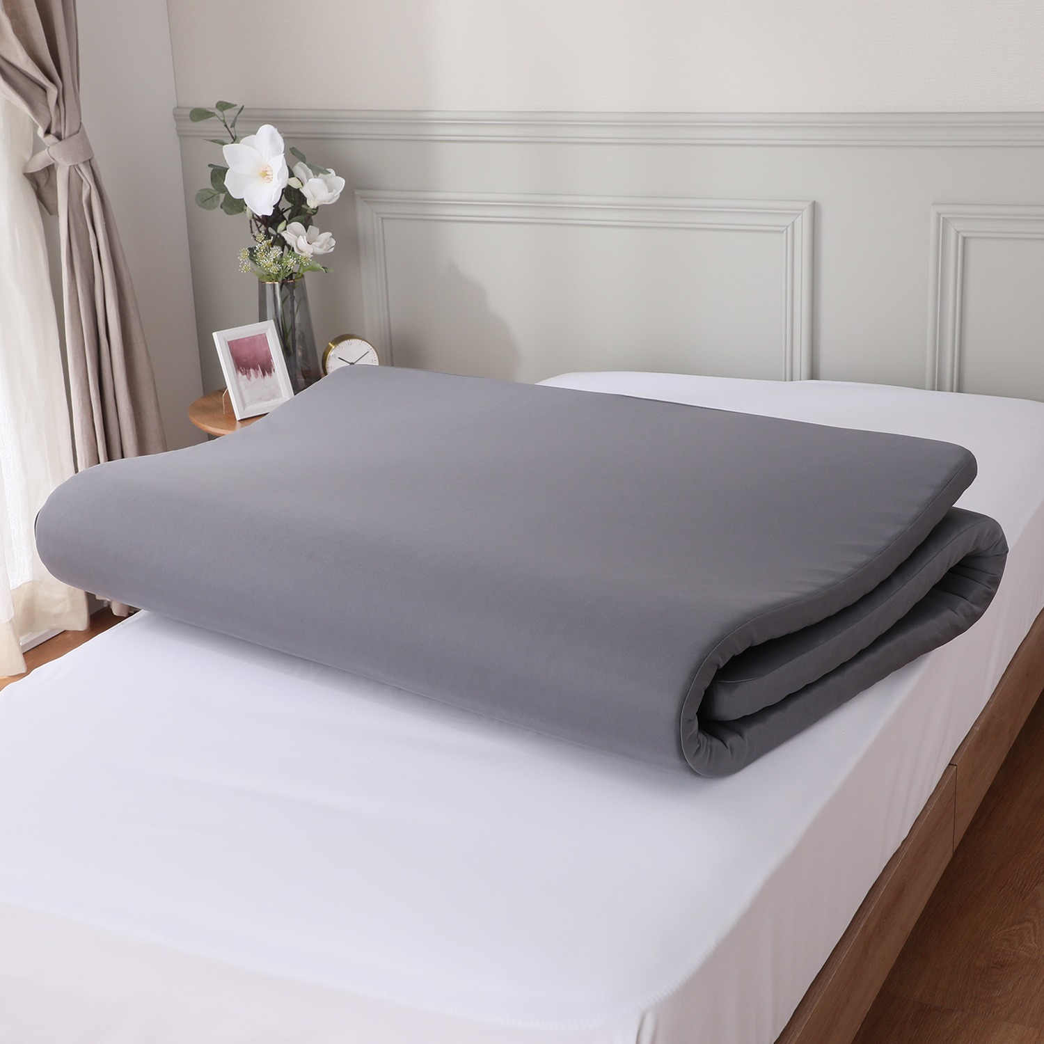 ＜シングル＞西川 プラスワンで寝心地ＵＰ！ 日本の技術が叶える ふわもちしっかり触感＆ 優れた通気性 “ウェーブソリッド” 