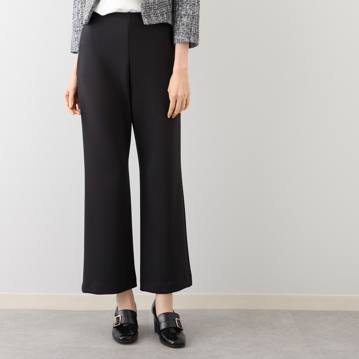 ＜股下６５ｃｍ＞上質ごこち 静電気防止 セミフレアーパンツ 