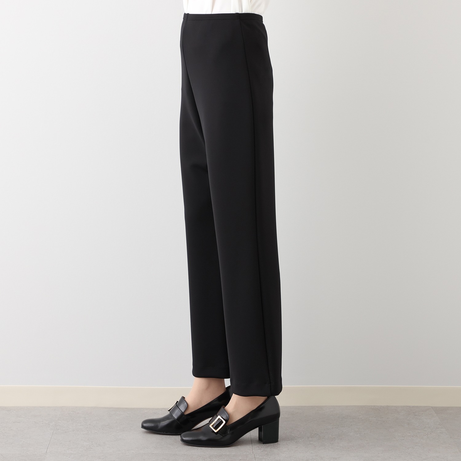 ＜股下６５ｃｍ＞上質ごこち 静電気防止 セミフレアーパンツ 