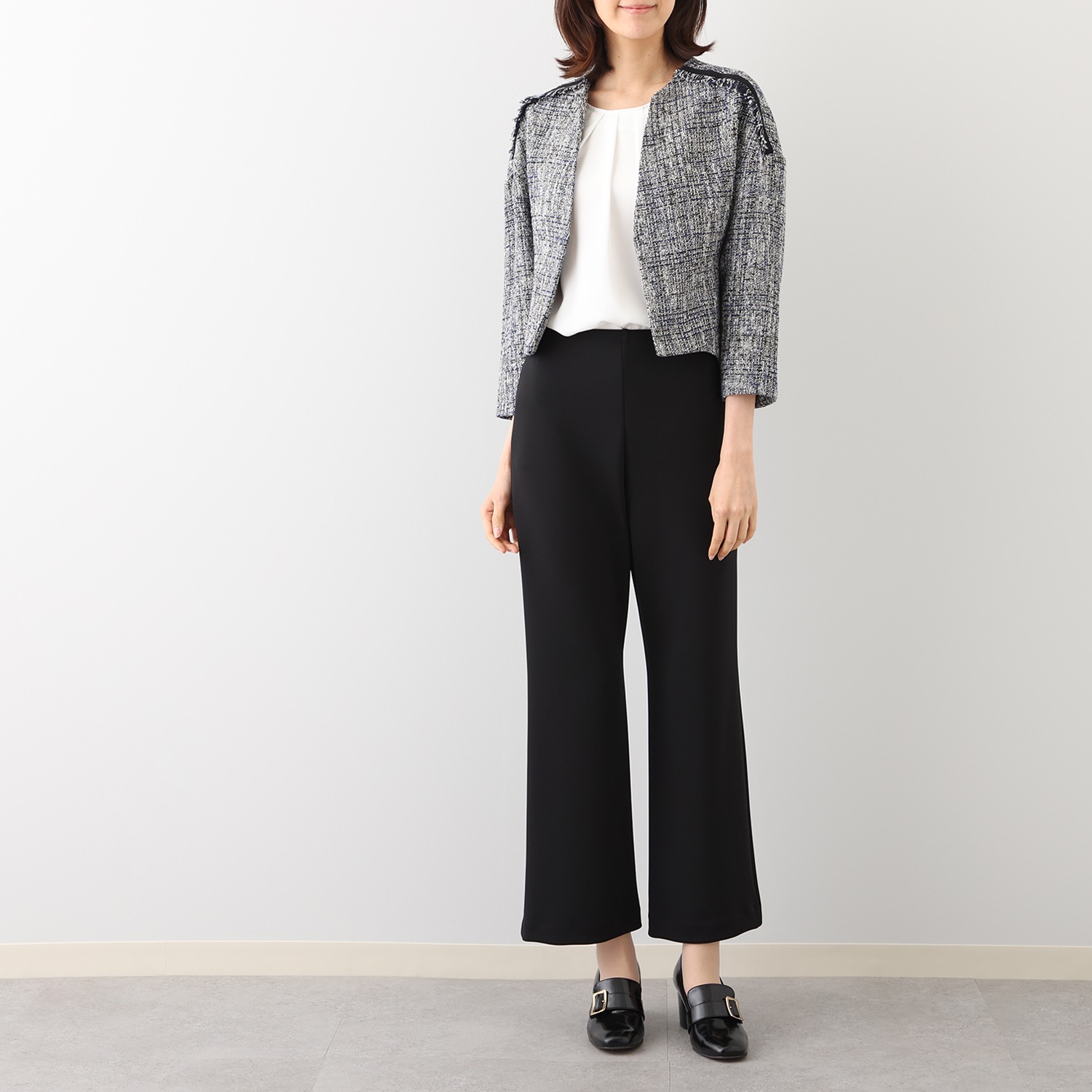 ＜股下６５ｃｍ＞上質ごこち 静電気防止 セミフレアーパンツ 