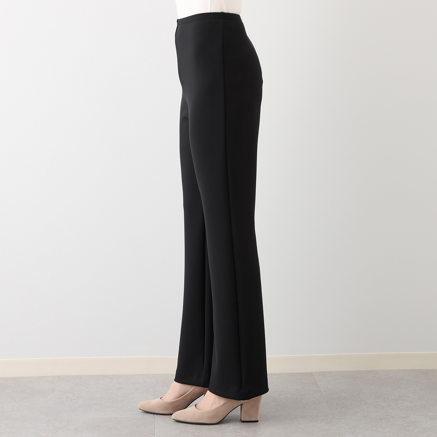 ＜股下７５ｃｍ＞上質ごこち 静電気防止 セミフレアーパンツ