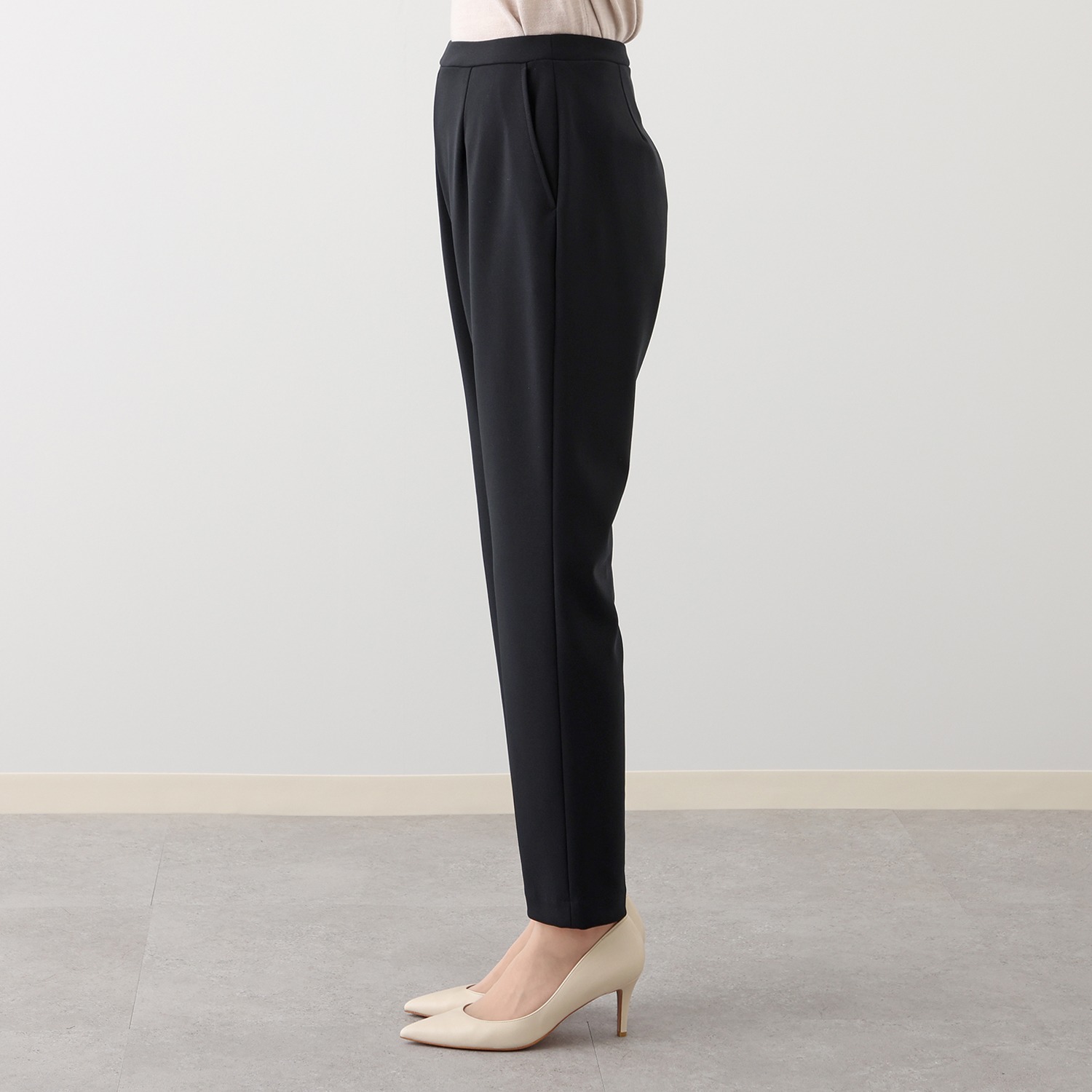 有木 ジャパンメイド テーパード アンクルパンツ＆はっ水スリムパンツ