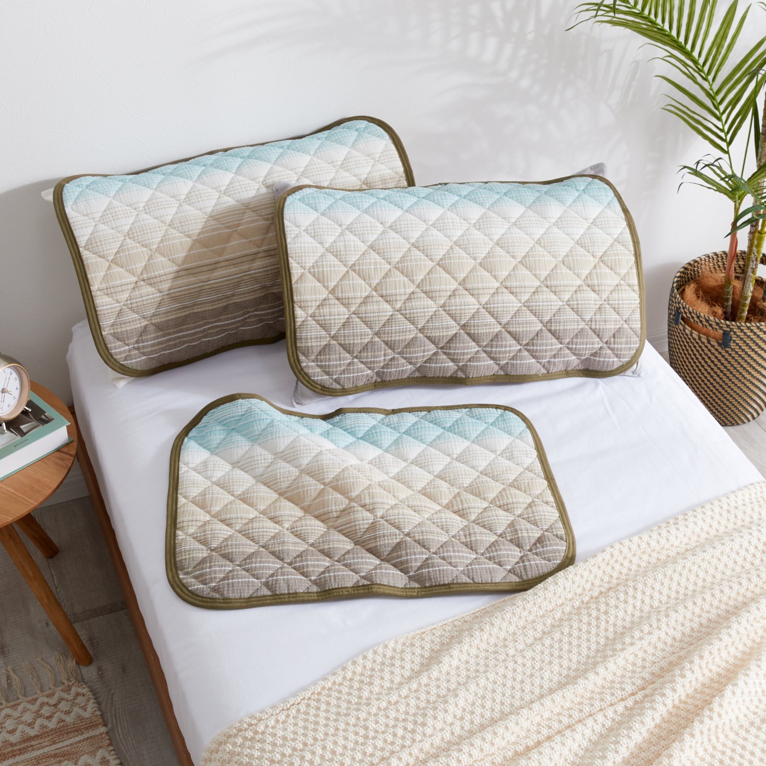 モリリン しゃりっと涼感 綿しじら織 消臭枕パッド同色３枚組 