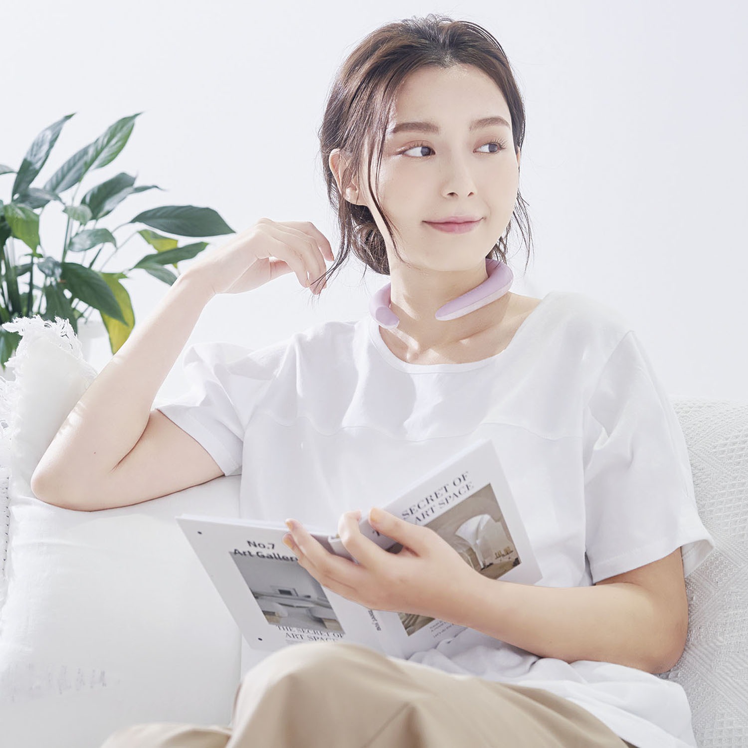 特殊素材でひんやり！ 心地良い冷たさを楽しめる ＣＯＯＬＯＯＰ ネックリング２個セット 保冷ケース付