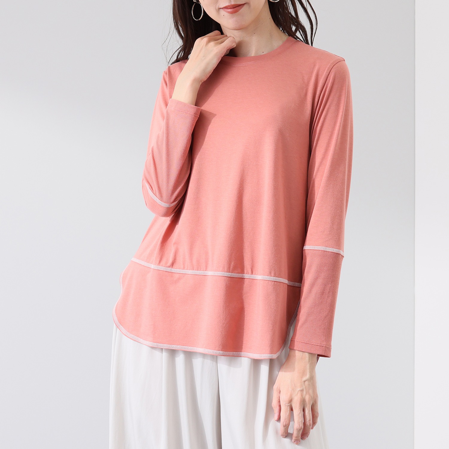 アンリック　オー　ブルー ヌーディ天竺 ステッチアクセント シャツテールプルオーバー