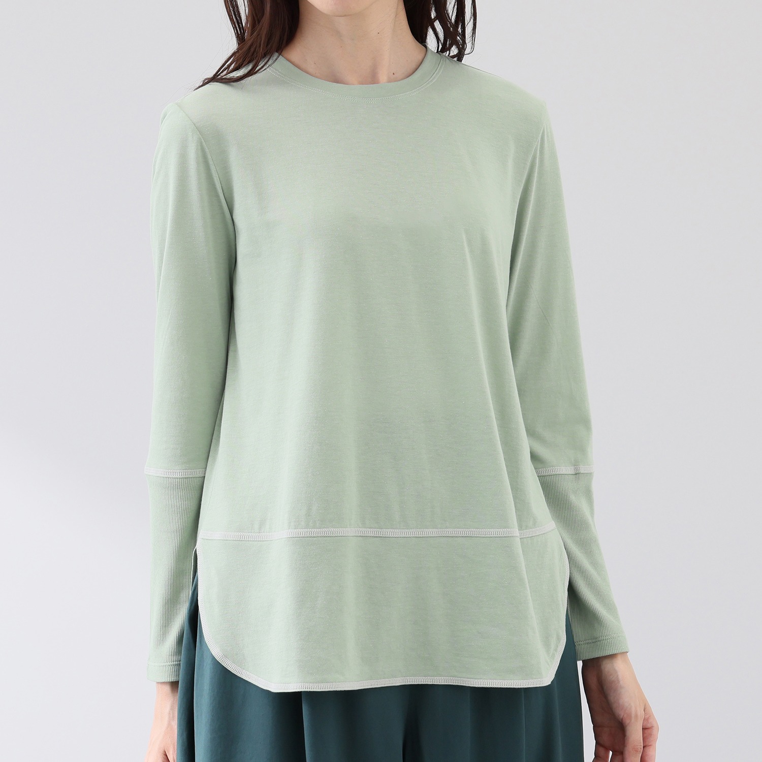 アンリック　オー　ブルー ヌーディ天竺 ステッチアクセント シャツテールプルオーバー