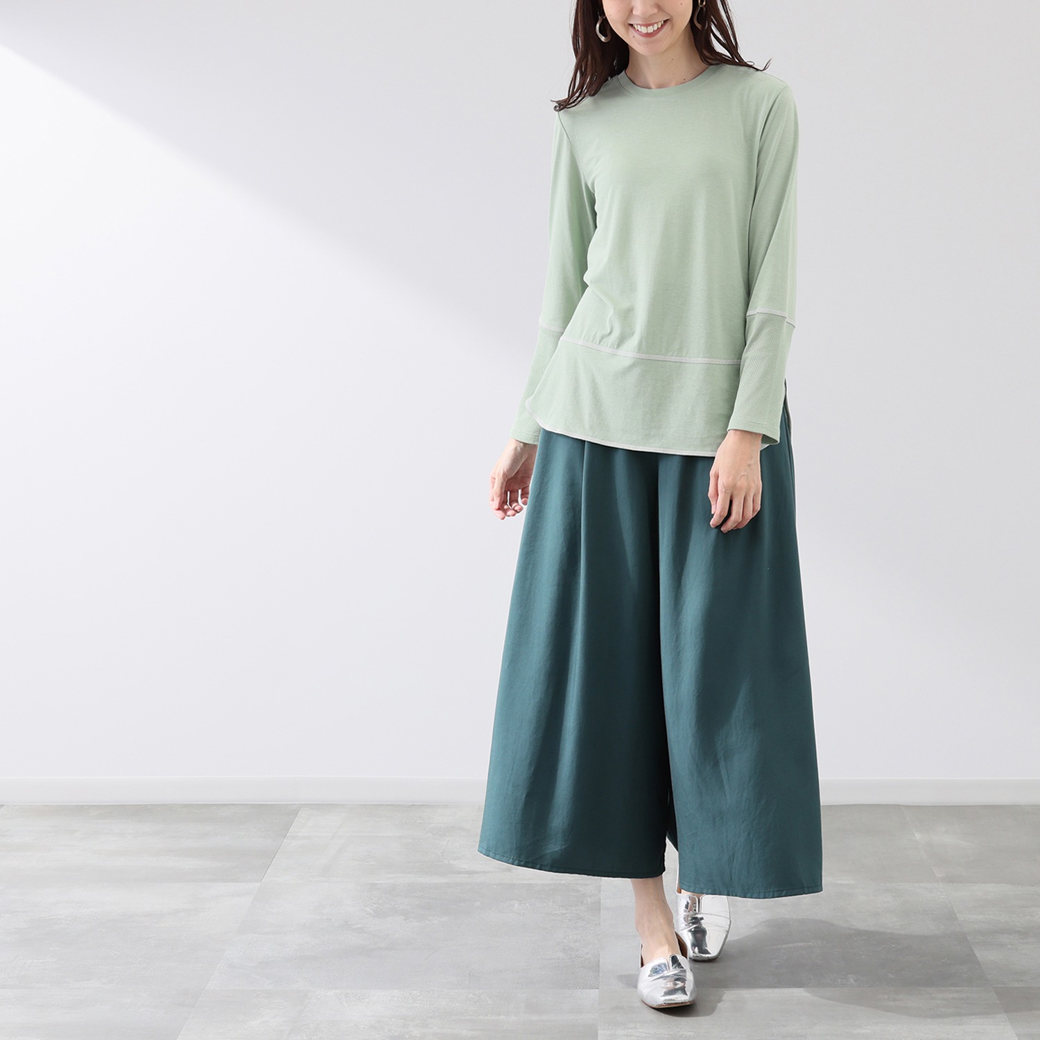 アンリック　オー　ブルー ヌーディ天竺 ステッチアクセント シャツテールプルオーバー