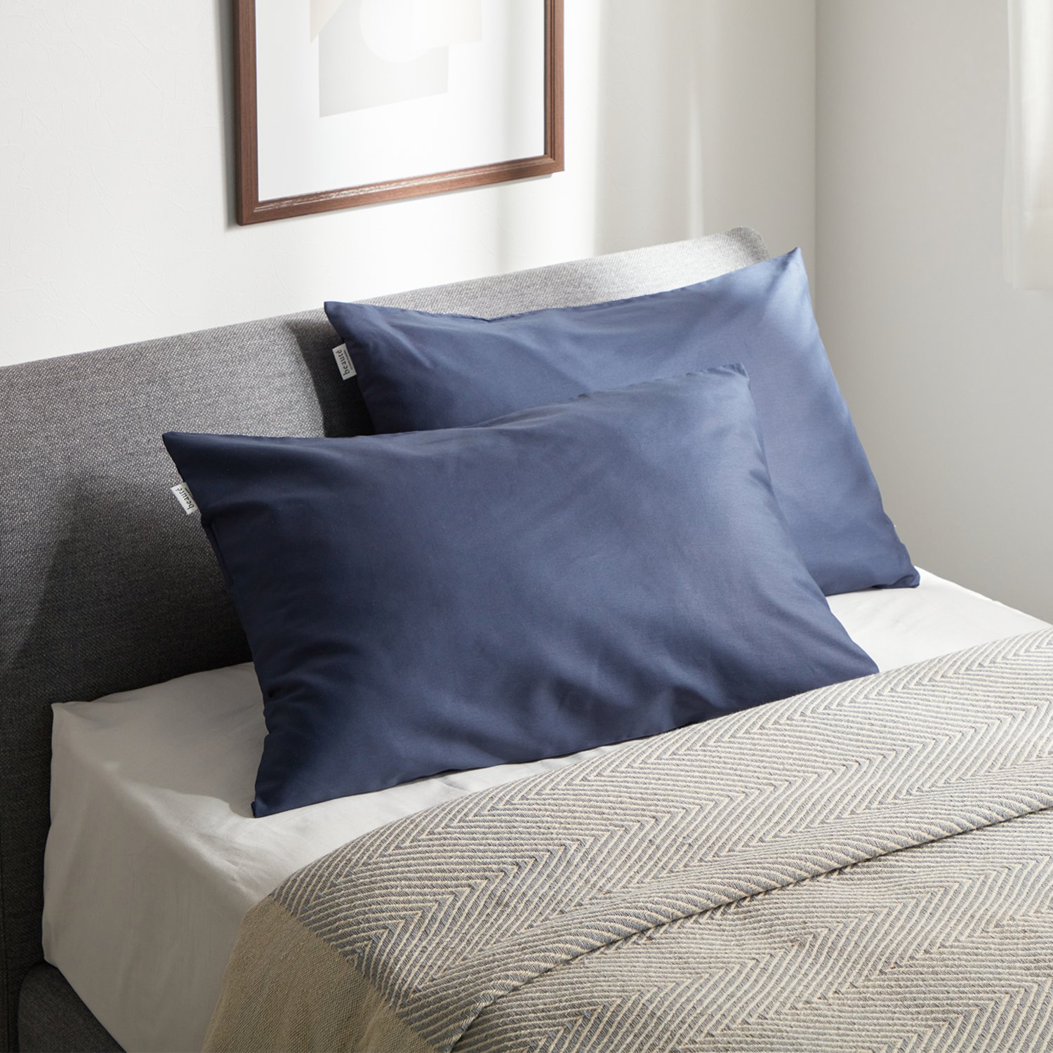 西川 コットン１００％ 日本製ピローケース 同色２枚組