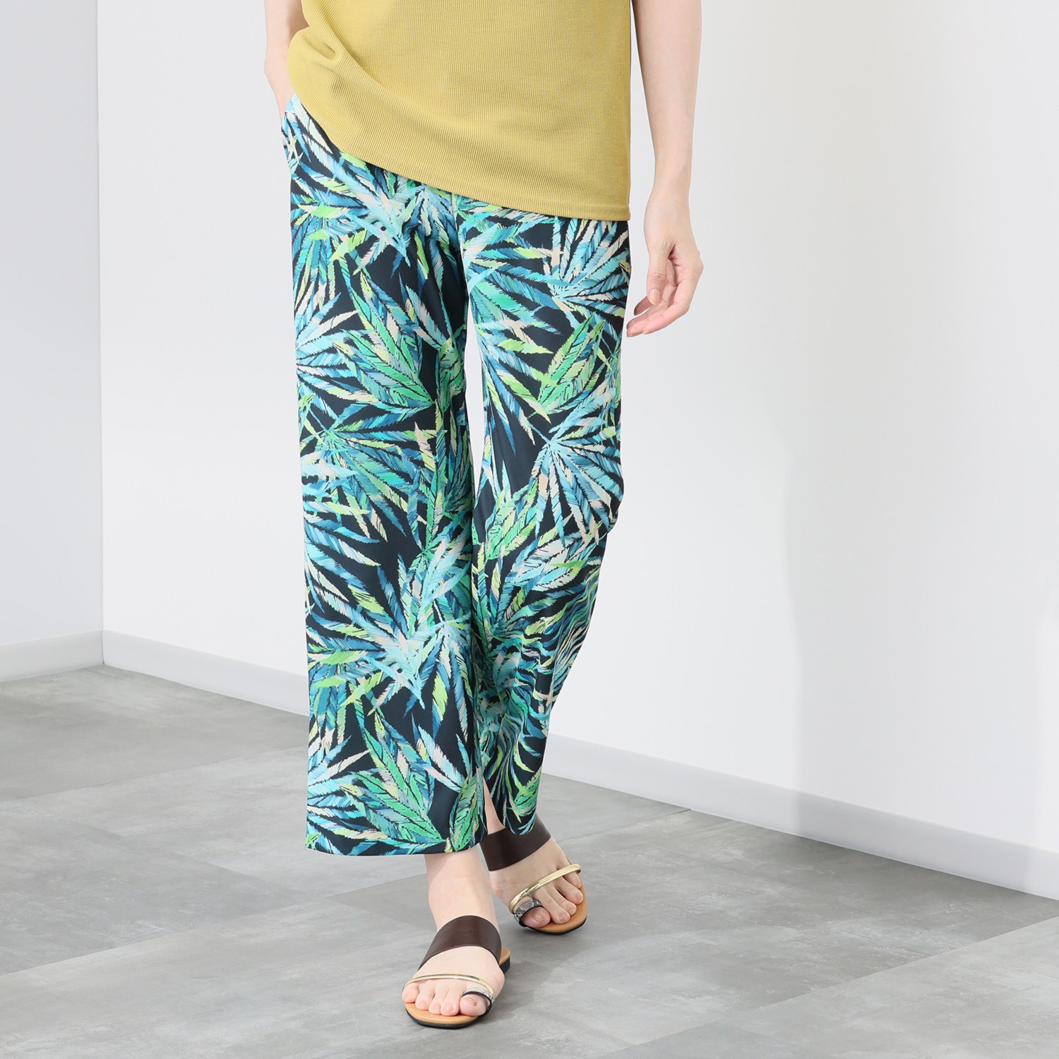 ピーツー 強撚スムース 転写プリント ゆったりストレートパンツ