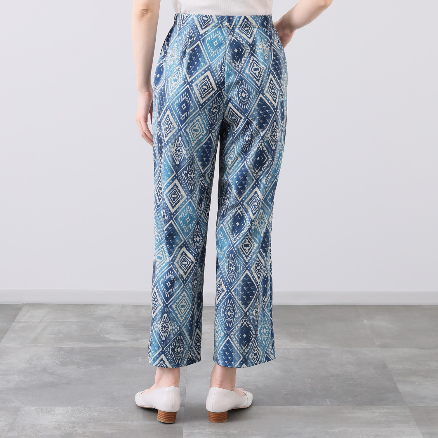 ピーツー 強撚スムース 転写プリント ゆったりストレートパンツ