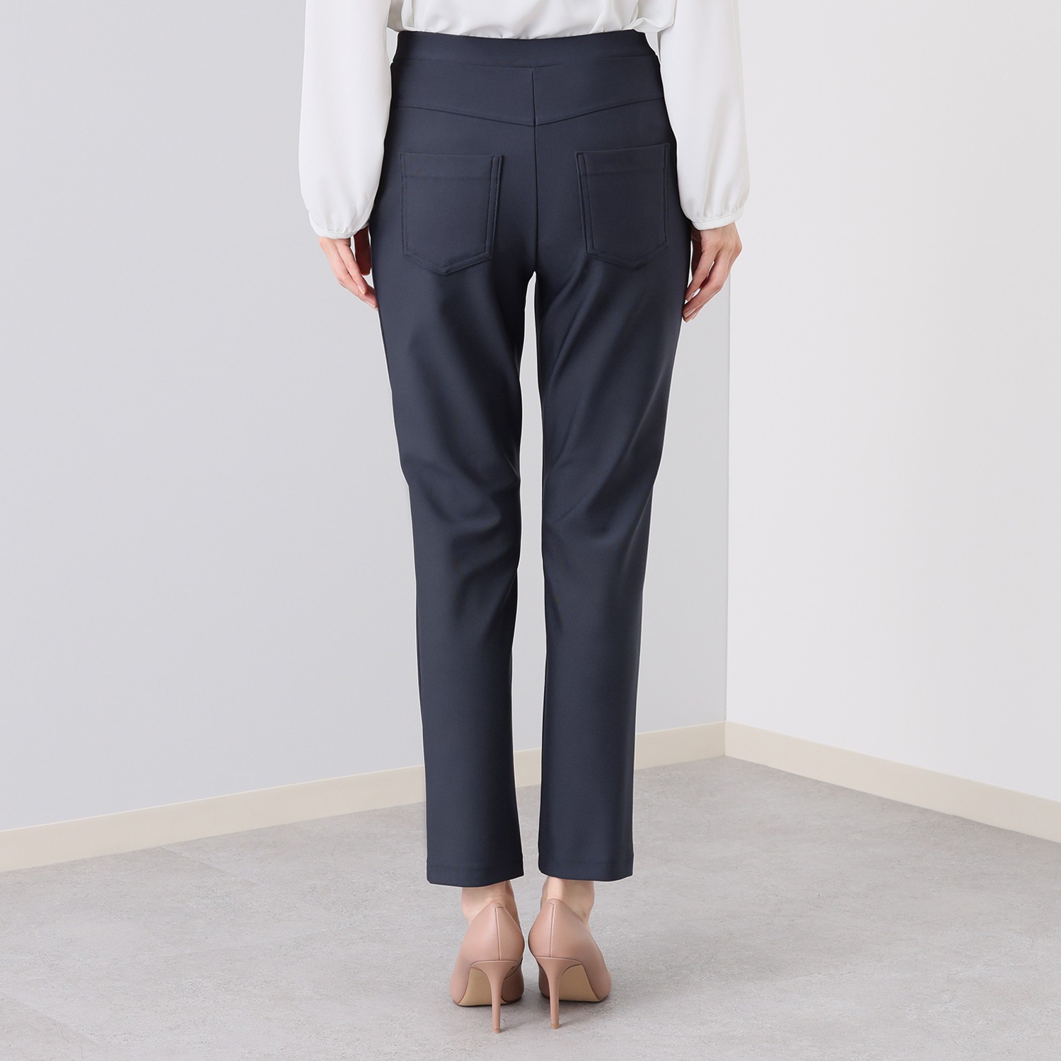 有木 ジャパンメイド はっ水スリムパンツ＆テーパードアンクルパンツ