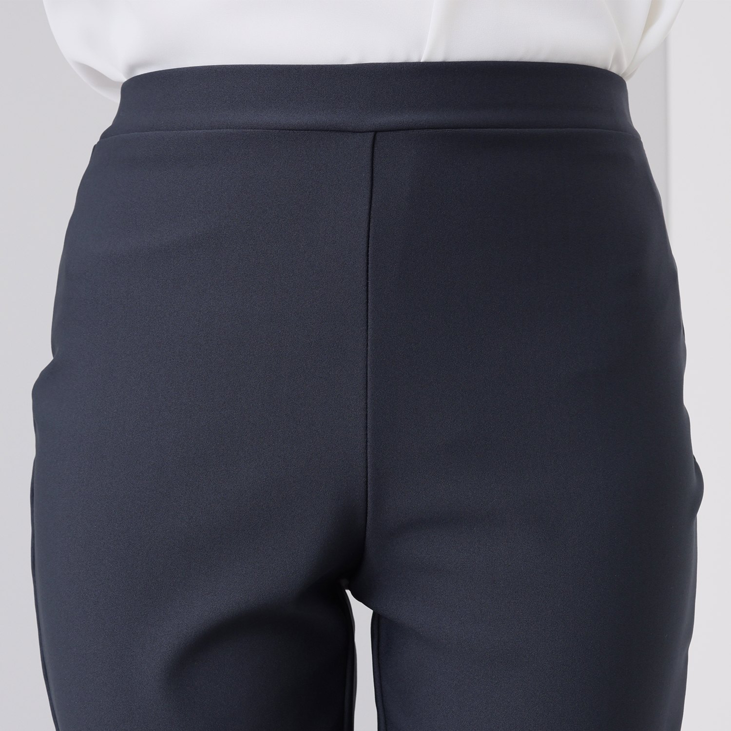 有木 ジャパンメイド はっ水スリムパンツ＆テーパードアンクルパンツ