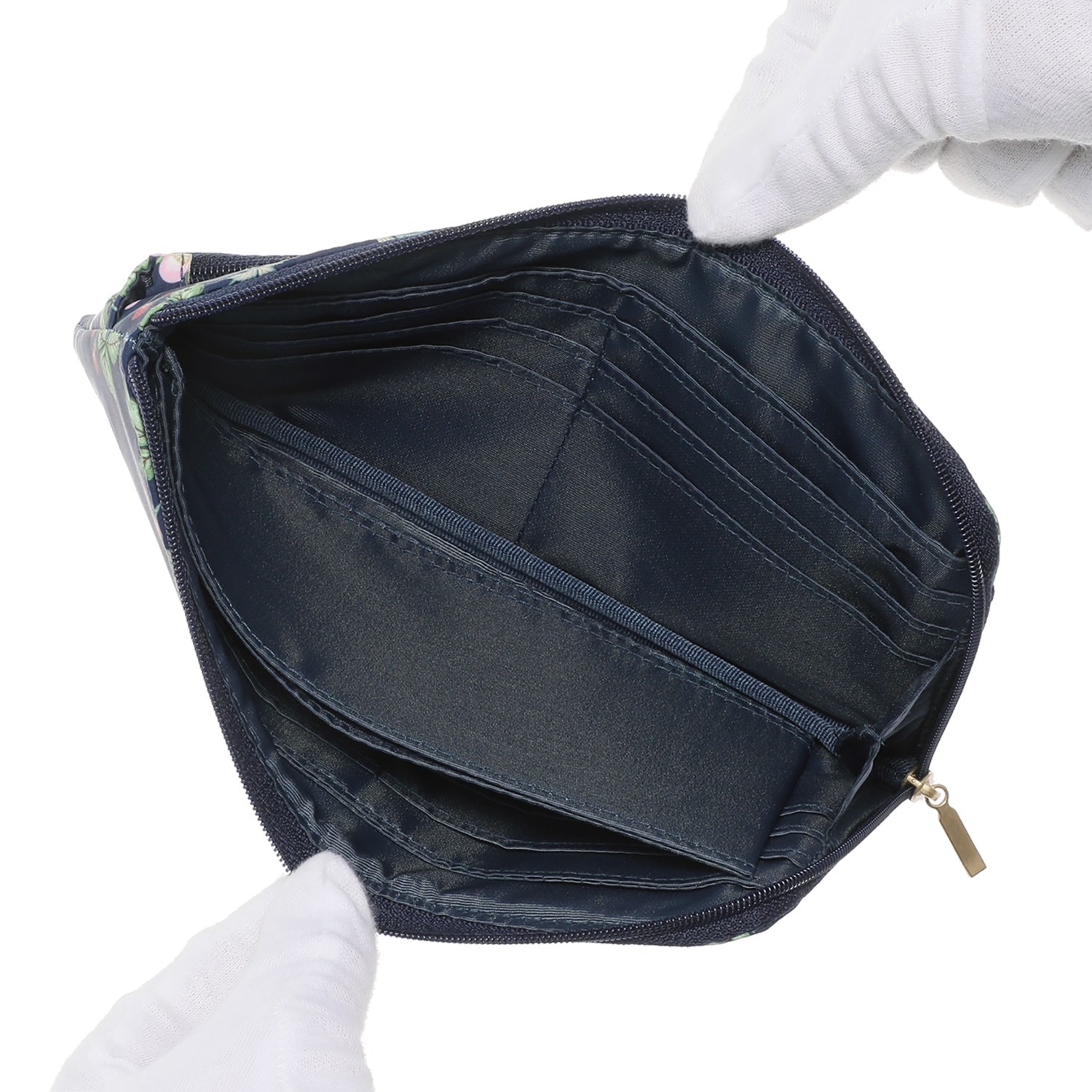 ウェッジウッド ワイルドストロベリー 軽量　マルチウォレット