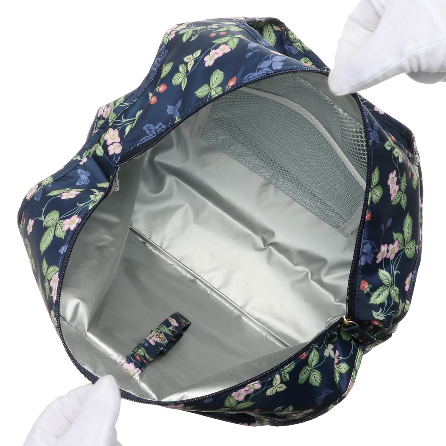 ウェッジウッド ワイルドストロベリー はっ水　保冷マイバッグ 大小２個セット