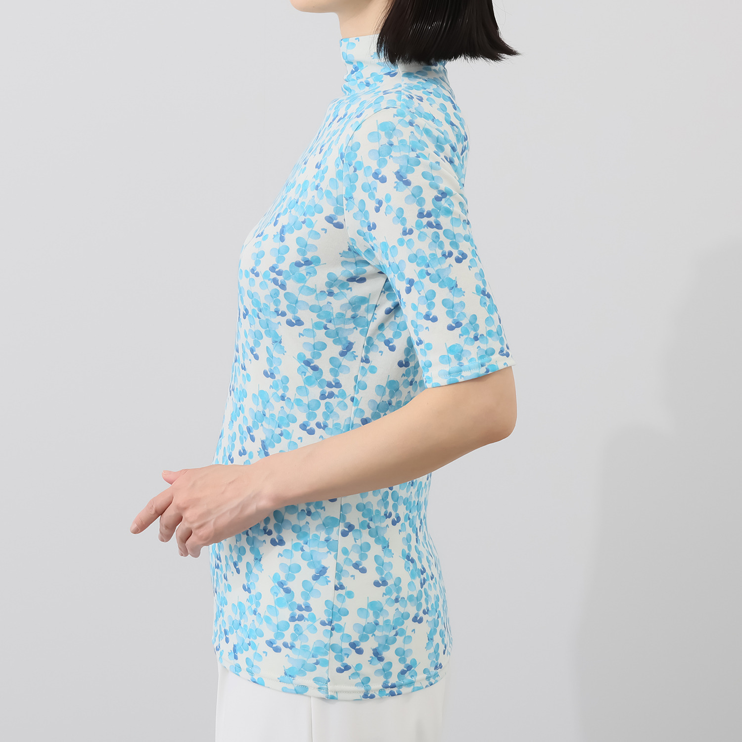 天使の綿シフォン モックネック プリント 五分袖プルオーバー