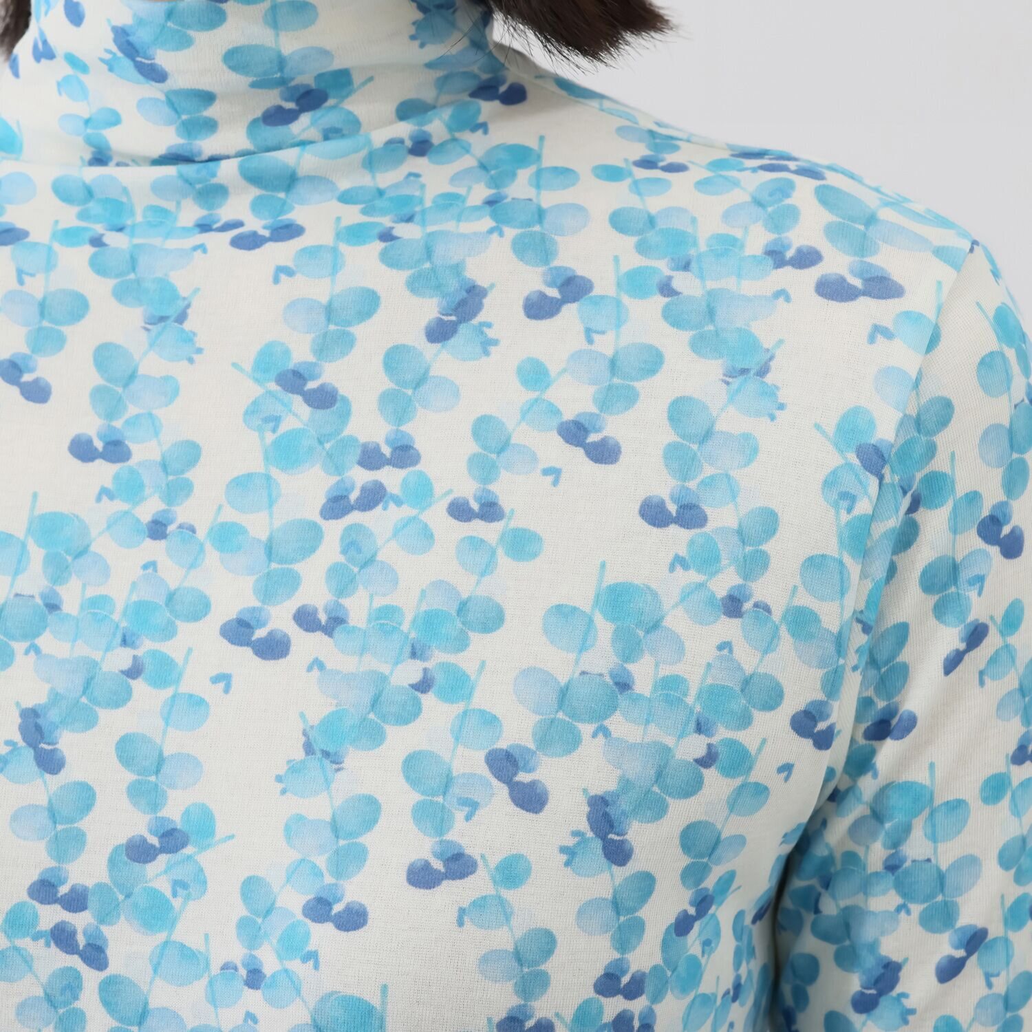 天使の綿シフォン モックネック プリント 五分袖プルオーバー