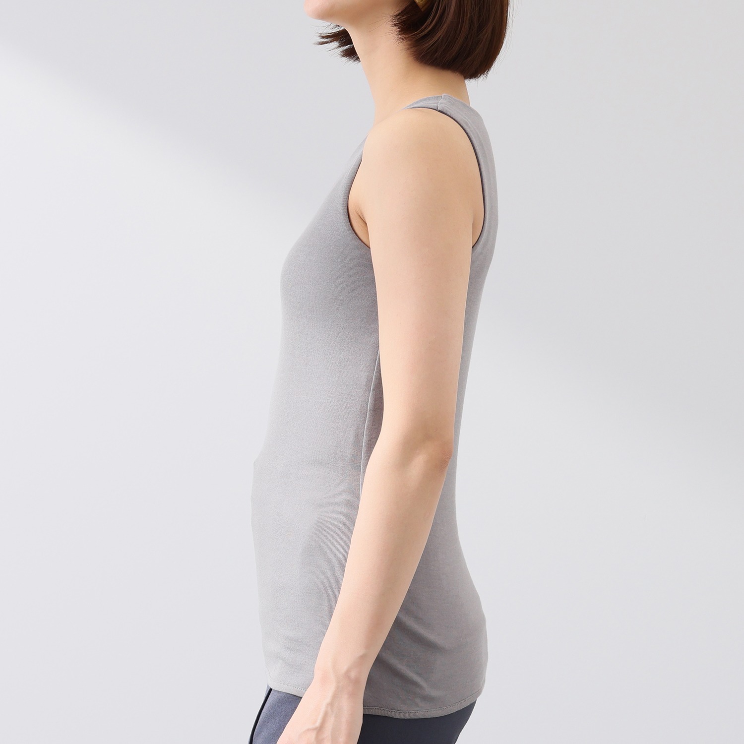 天使の綿シフォン スリムシルエット ラウンドネック リバーシブルプルオーバー