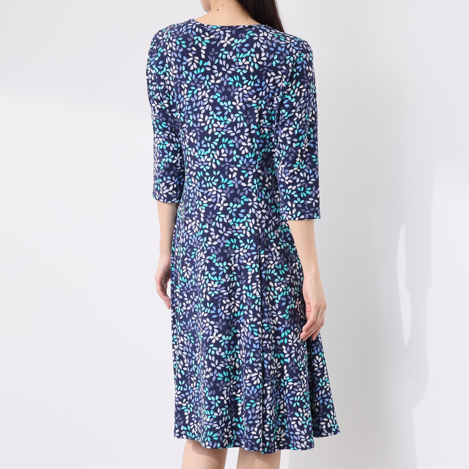 ダジュール 花びらプリント フレアーワンピース