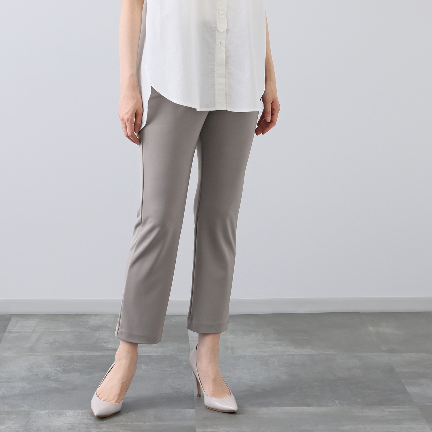 上質ごこち 接触冷感 ソアロン ストレートパンツ ＜股下６５ｃｍ＞