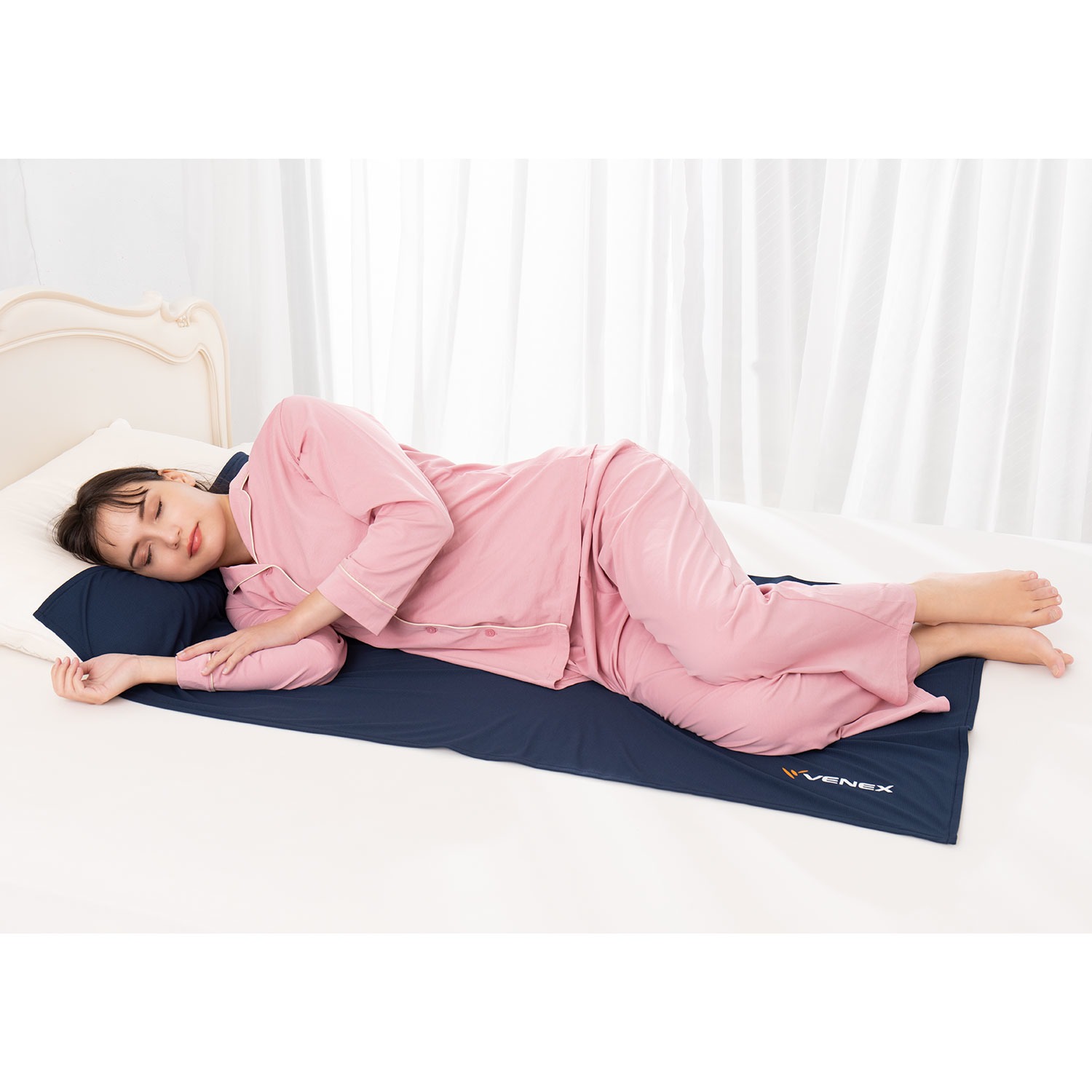 上質な睡眠環境と 積極的な休養を ベネクス クロスプラス
