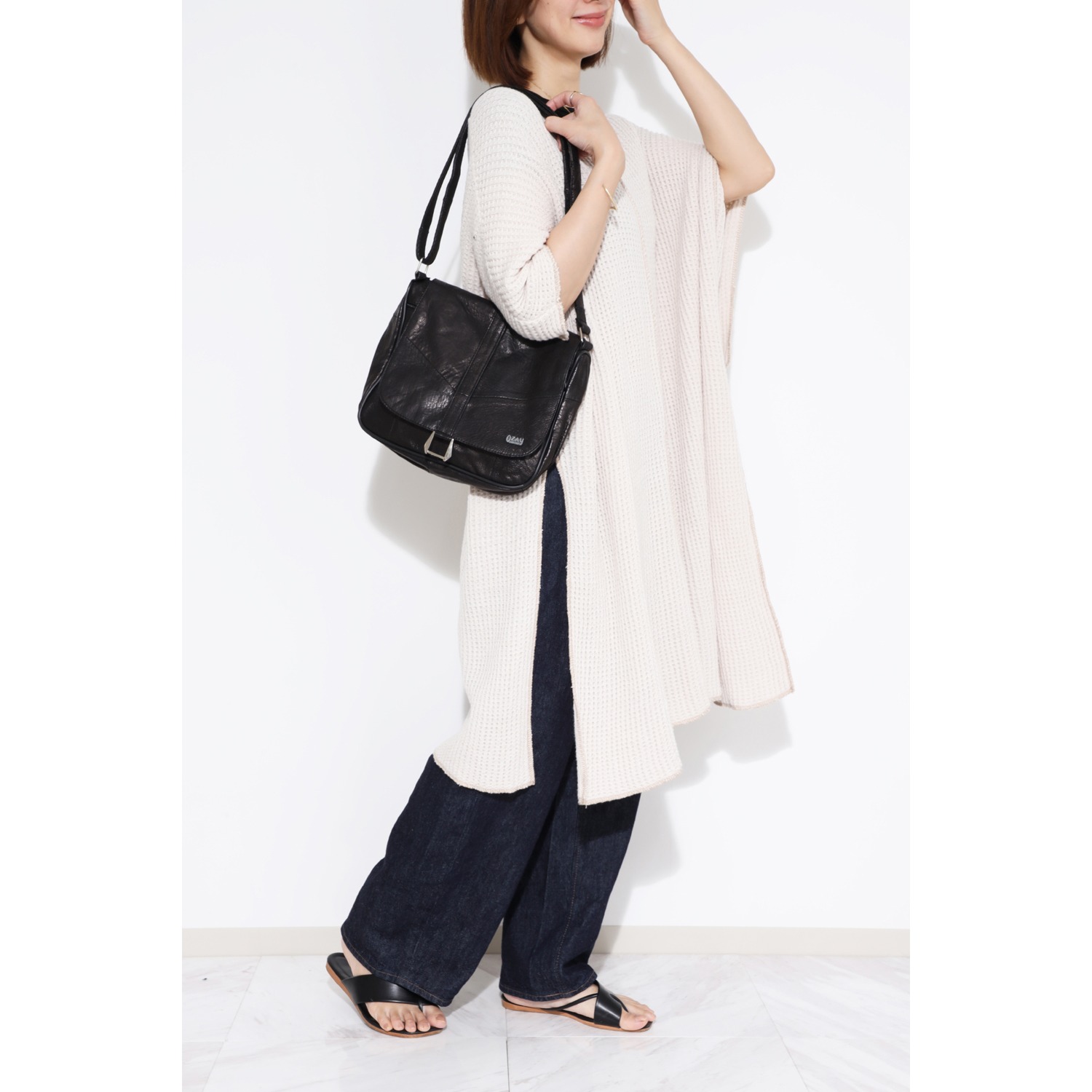 オザユレザー 羊革 カバードショルダーバッグ