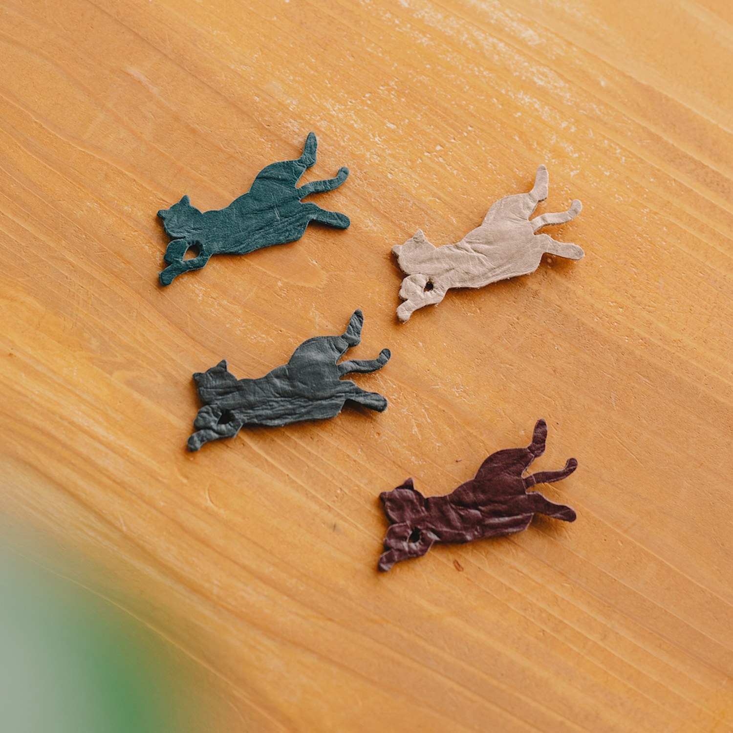 アオネコ マグネット＆がま口ミニウォレット ＜保護ネコ寄付チケット ９００円分付＞