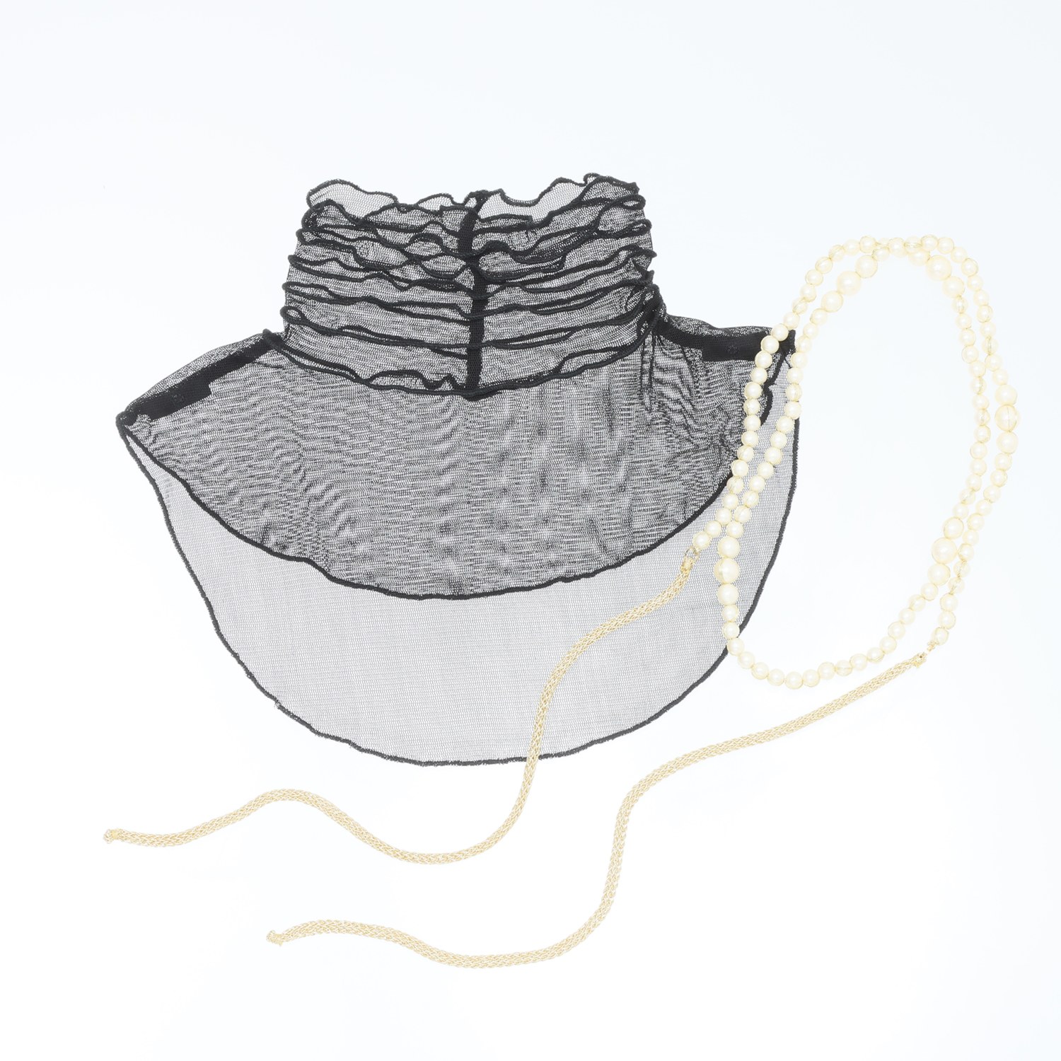 ドルチェ　ドンナ レースネックカバー＆ ラリエット ２点セット
