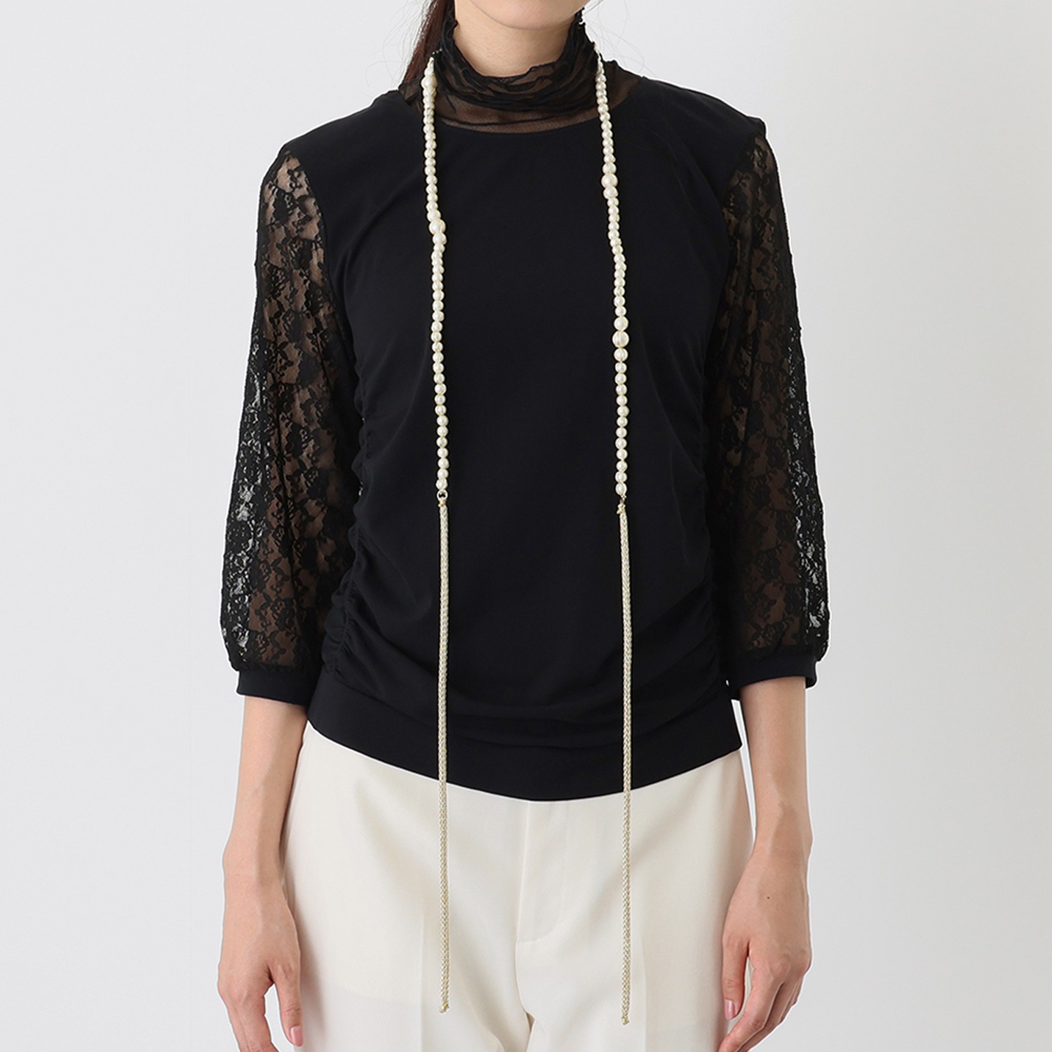 ドルチェ　ドンナ レースネックカバー＆ ラリエット ２点セット