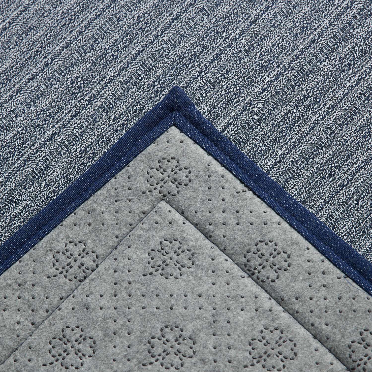 ＜１８０×２４０ｃｍ＞イケヒコ さらっと爽やか ジャガード織 除湿・消臭ラグ 