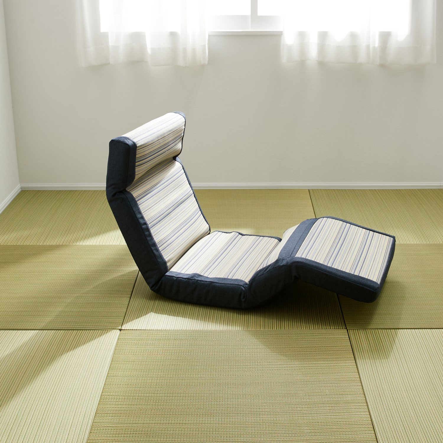 わごこち お好みの姿勢でくつろげる さらっと快適 い草カバー付 リクライニング座椅子