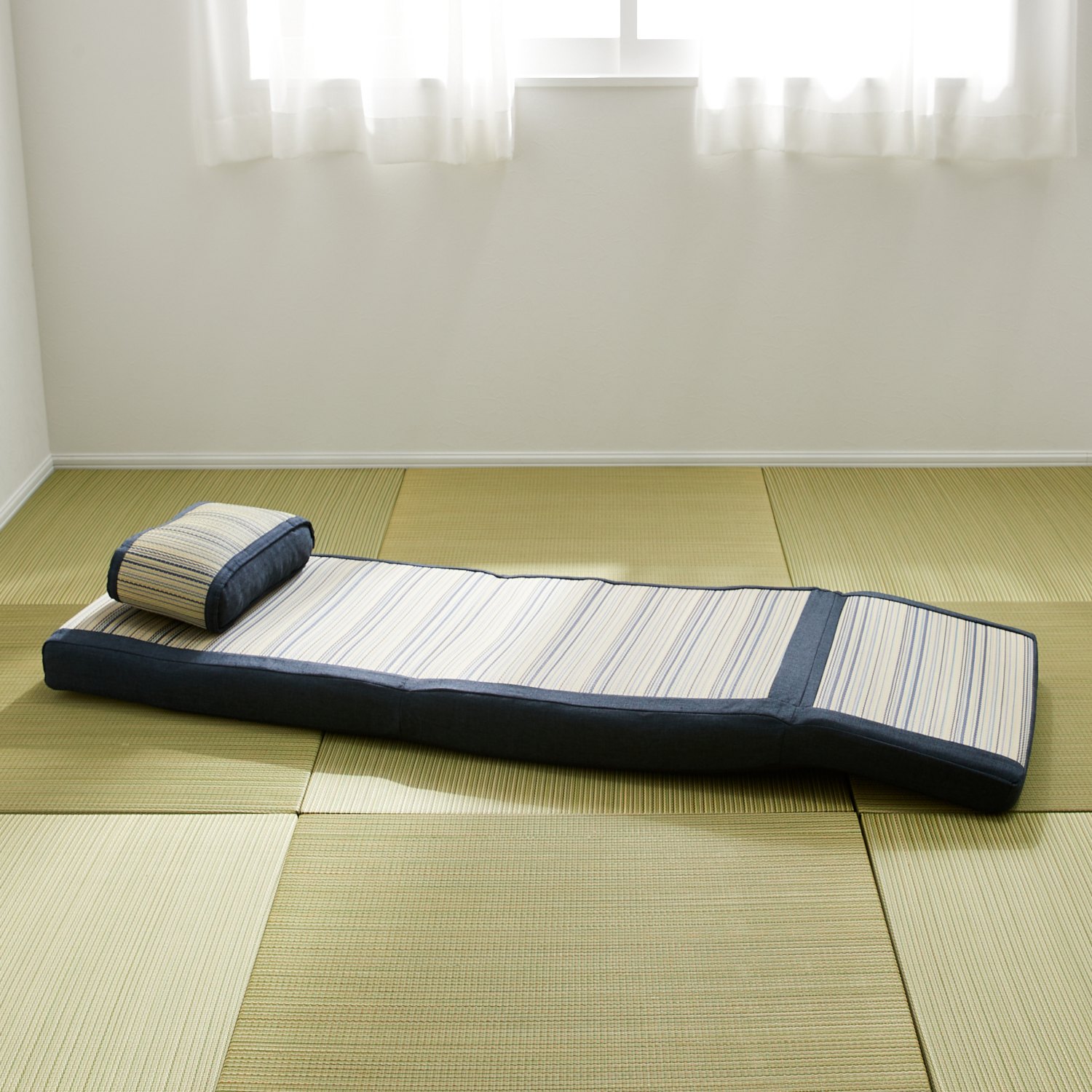 わごこち お好みの姿勢でくつろげる さらっと快適 い草カバー付 リクライニング座椅子