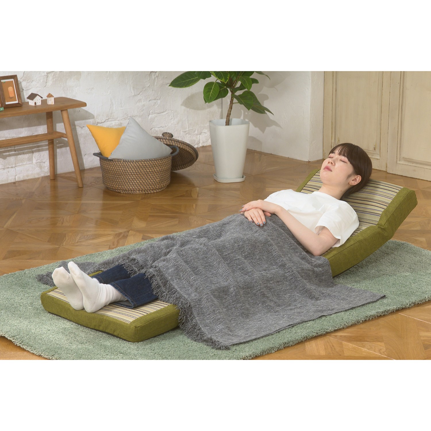 わごこち お好みの姿勢でくつろげる さらっと快適 い草カバー付 リクライニング座椅子