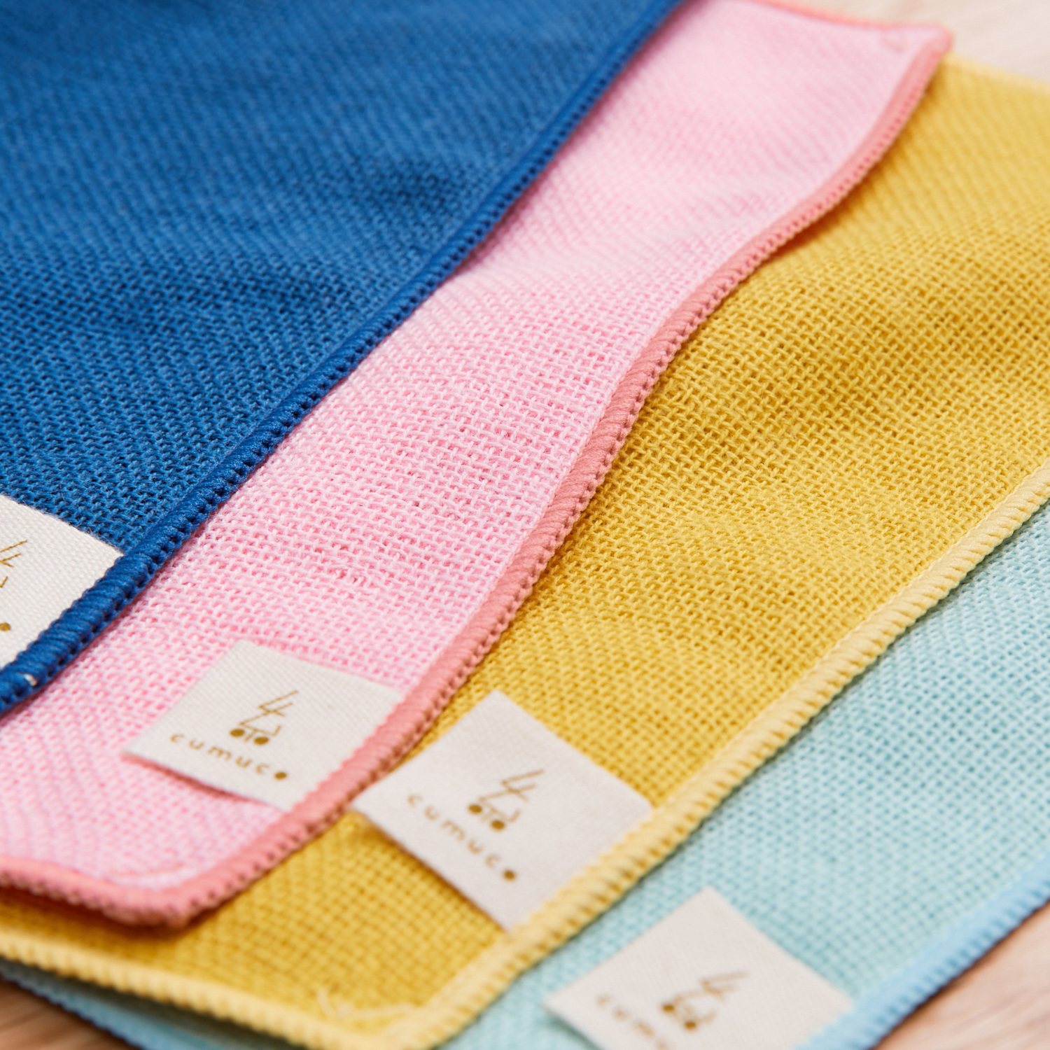 クムコ 三河木綿 和晒６重ガーゼ ポケットハンカチ４枚組