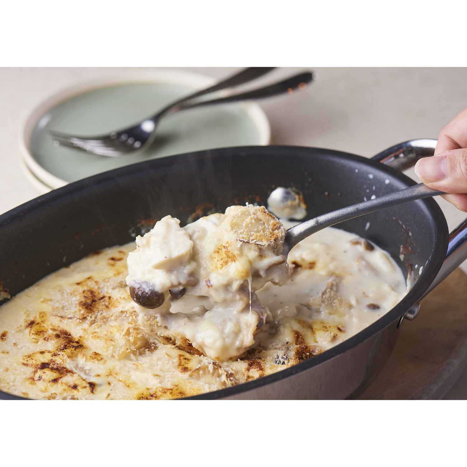 マイヤー 出来立てをそのまま食卓へ 収納性や機能性も 兼ね備えた スリムパン ＜２５ｃｍ＞