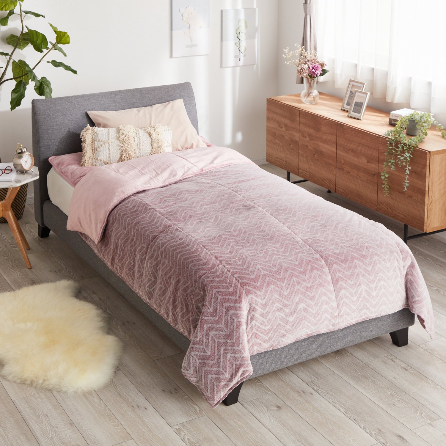 モリリン フランス産羽毛と アルミ蒸着蓄熱シートで しっかり暖か！ ハイパー メタルウォームＩＩＩ ふわぽか掛けふとん ＜ダブル＞