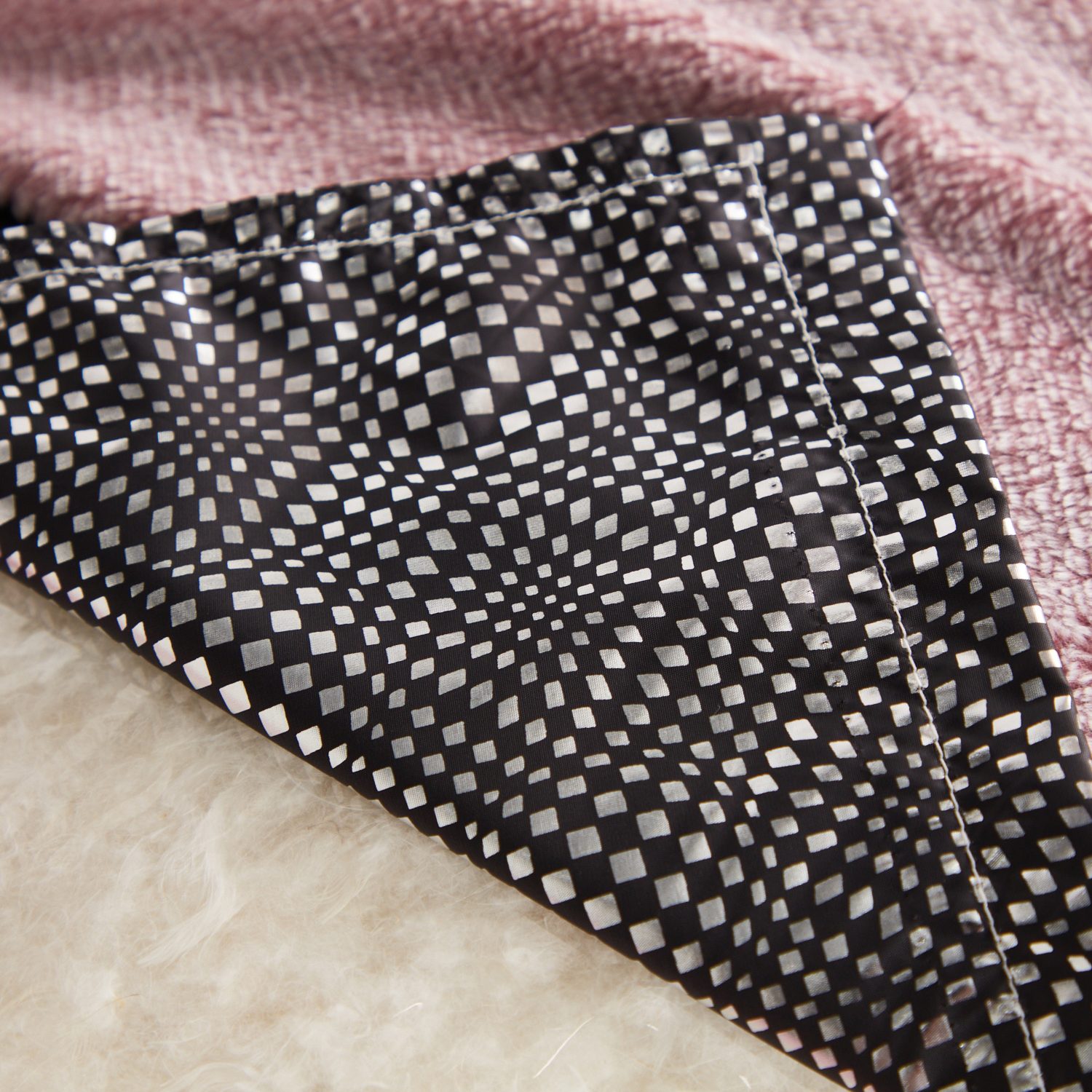 モリリン フランス産羽毛と アルミ蒸着蓄熱シートで しっかり暖か！ ハイパー メタルウォームＩＩＩ ふわぽか掛けふとん ＜ダブル＞