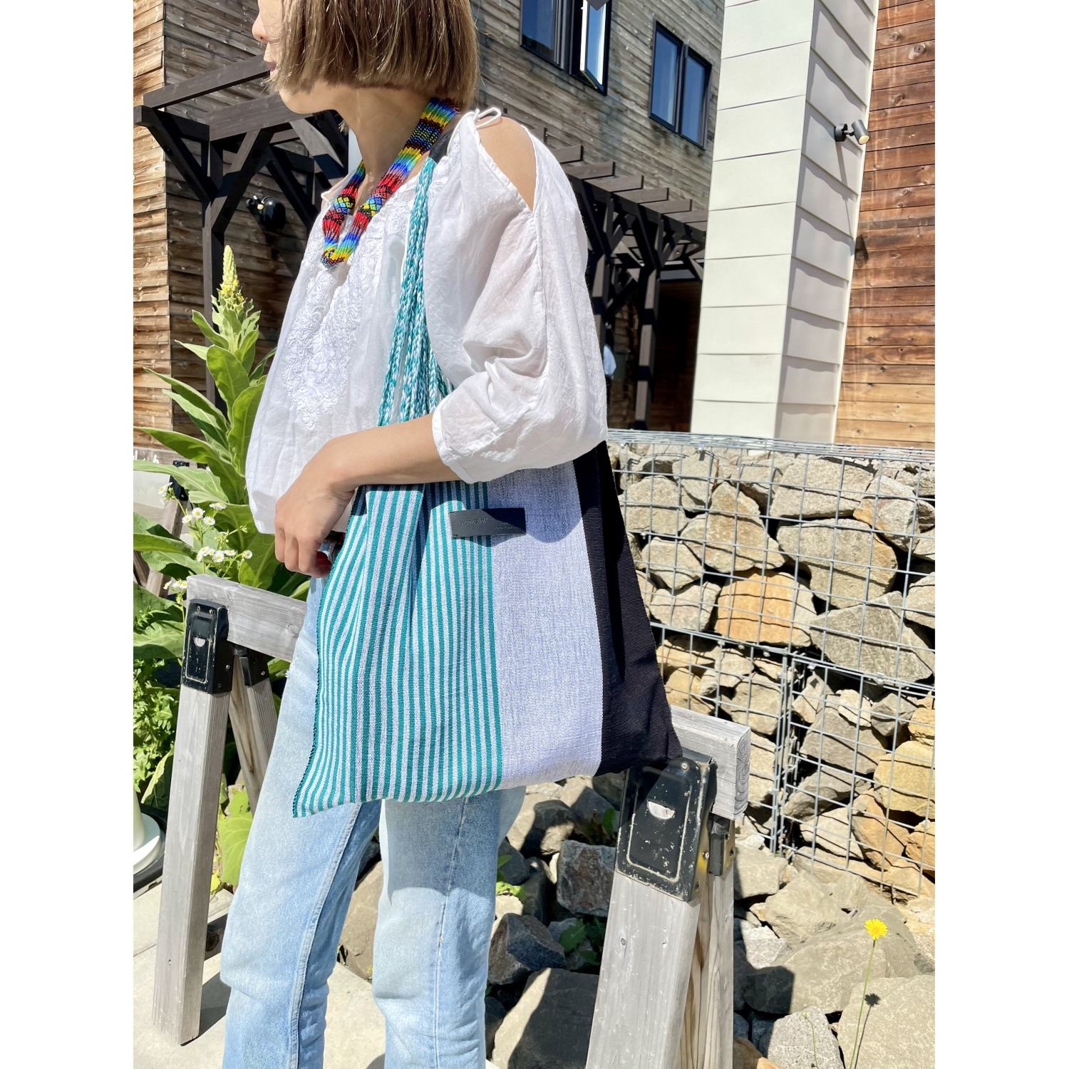 ムーンバード 手織りのハンモックバッグ