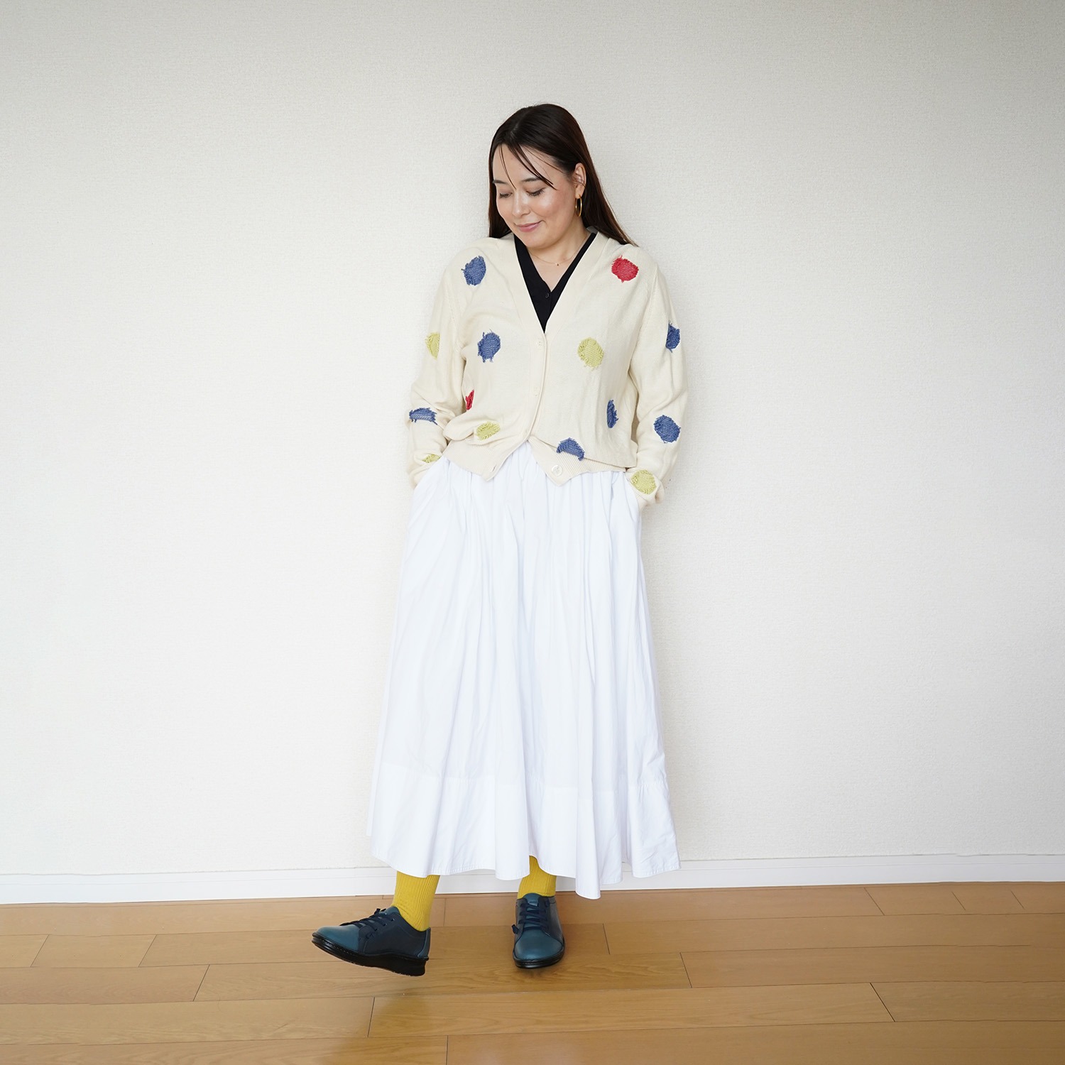 セナムーン “ＳＡＲＩ　ＳＳ” ソフト牛革 ゴム紐スリッポンシューズ 