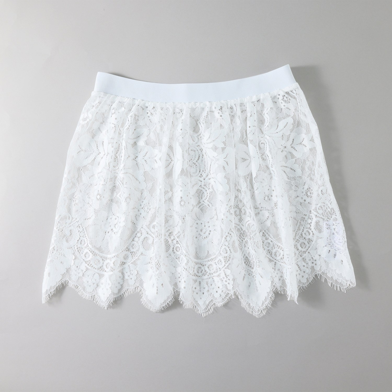 ドンナルマ おしゃれに シルエットカバー 重ね着風レースつけ裾