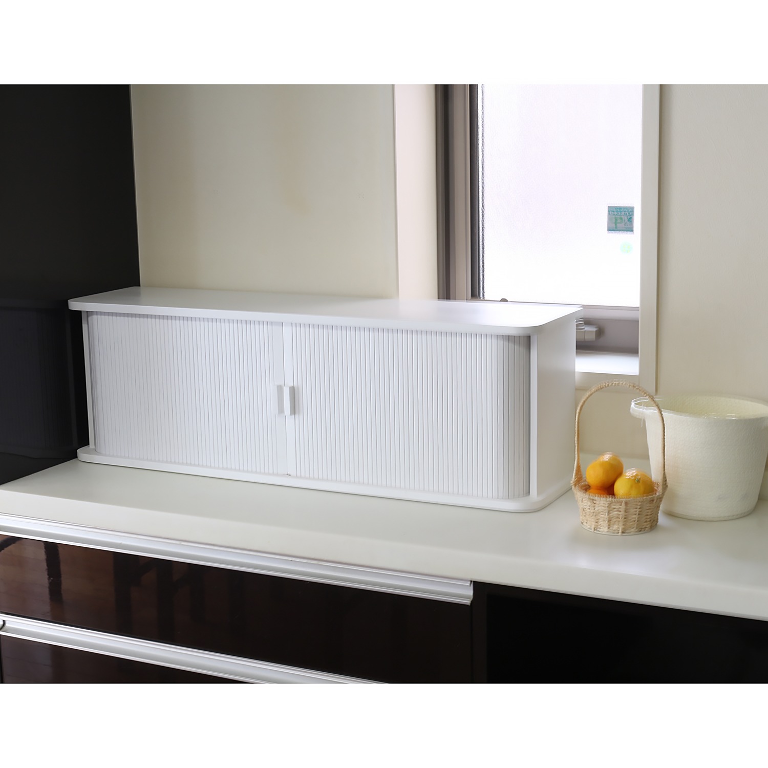 天然木桐製 カウンター上収納庫 竹製ジャバラ扉式 ＜幅９０ｃｍ・ハイ＞ 完成品でお届け