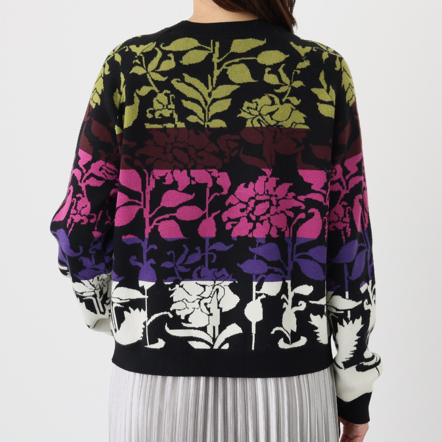 デシグアル フラワーモティーフ ジャガード ニットプルオーバー