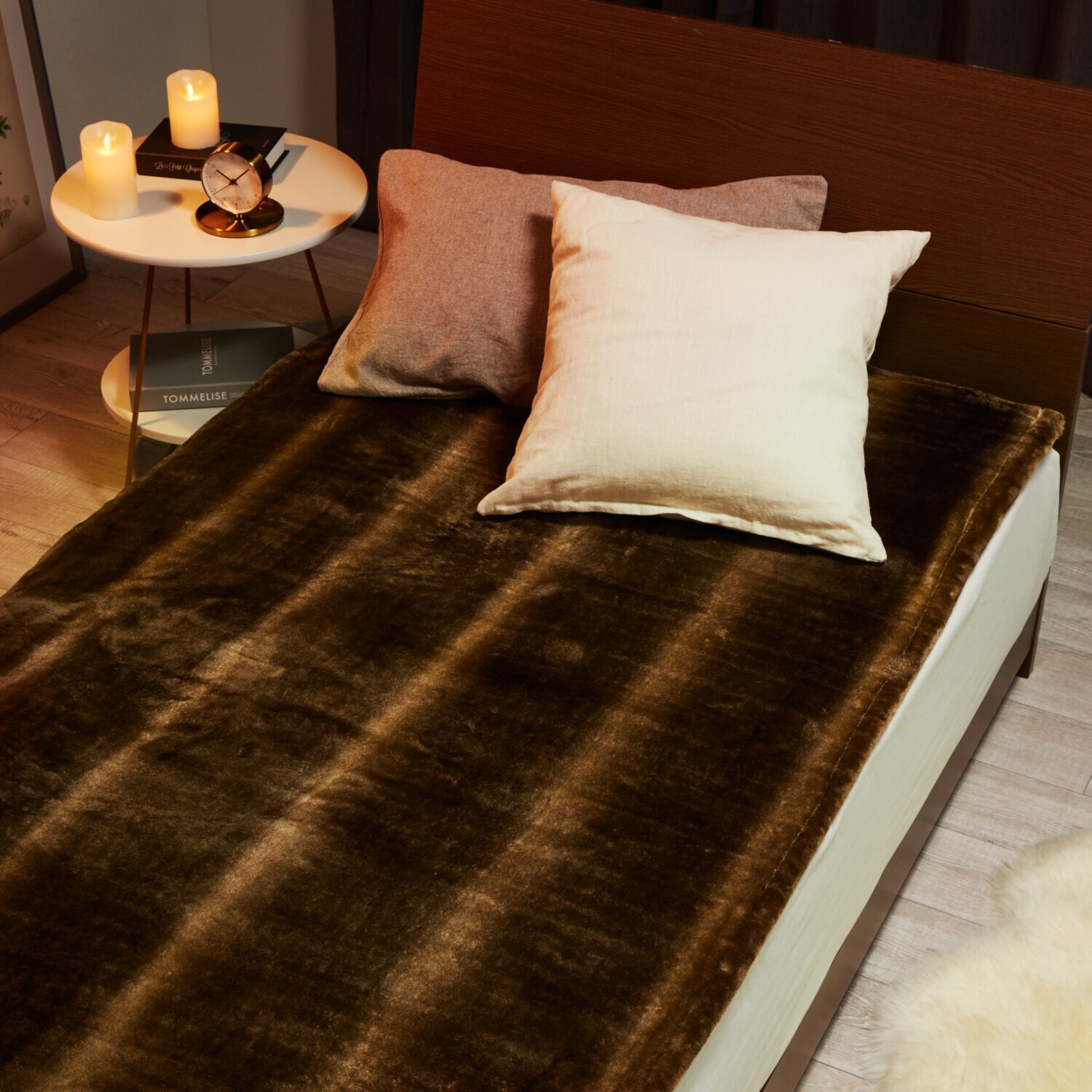 快眠博士 ダブル発熱で極上の暖かさ カルドニード・ノッテ３ リッチファー風敷き毛布 ＜ダブル＞