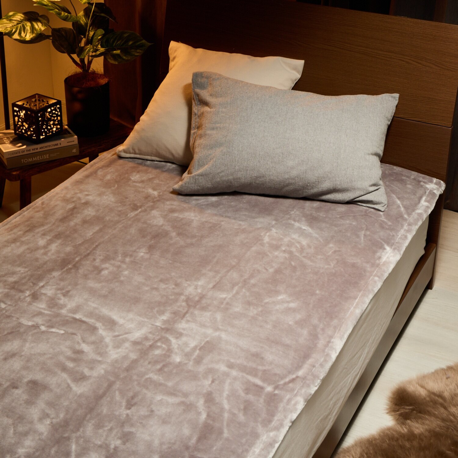 快眠博士 ダブル発熱で極上の暖かさ カルドニード・ノッテ３ リッチファー風敷き毛布 ＜ダブル＞