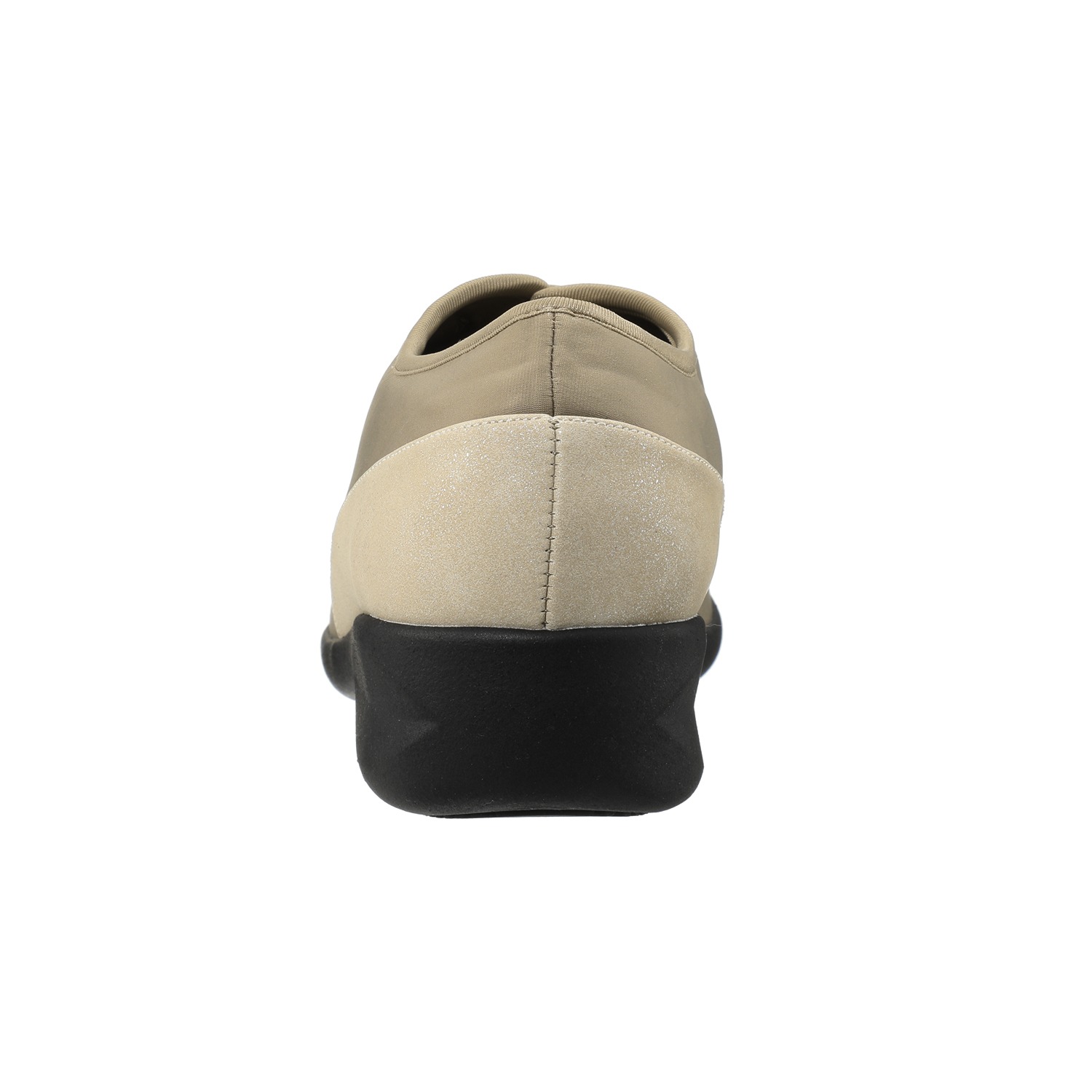 ＫＩＭＩＫＯプロデュース 美しい歩行を目指す ポスチャービューティー ベストフィットシューズ