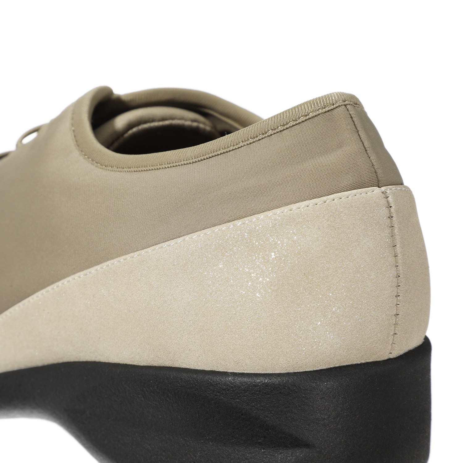 ＫＩＭＩＫＯプロデュース 美しい歩行を目指す ポスチャービューティー ベストフィットシューズ